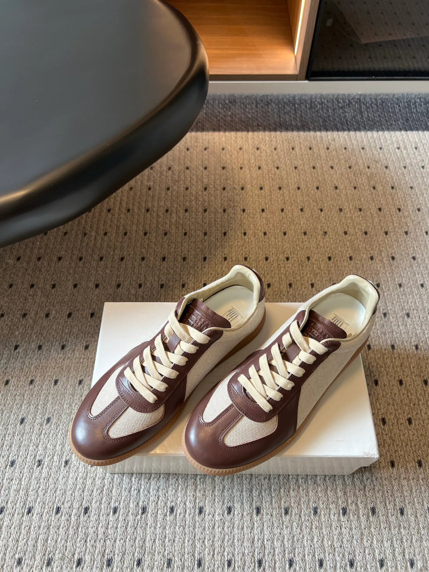 Women's Sneakers MAISON MARGIELA 17568932