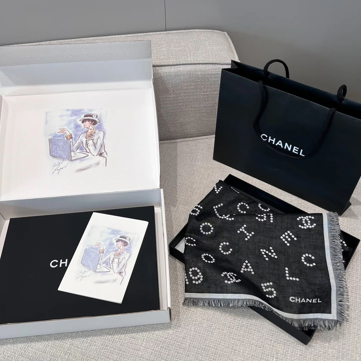 Scarves CHANEL 17913690