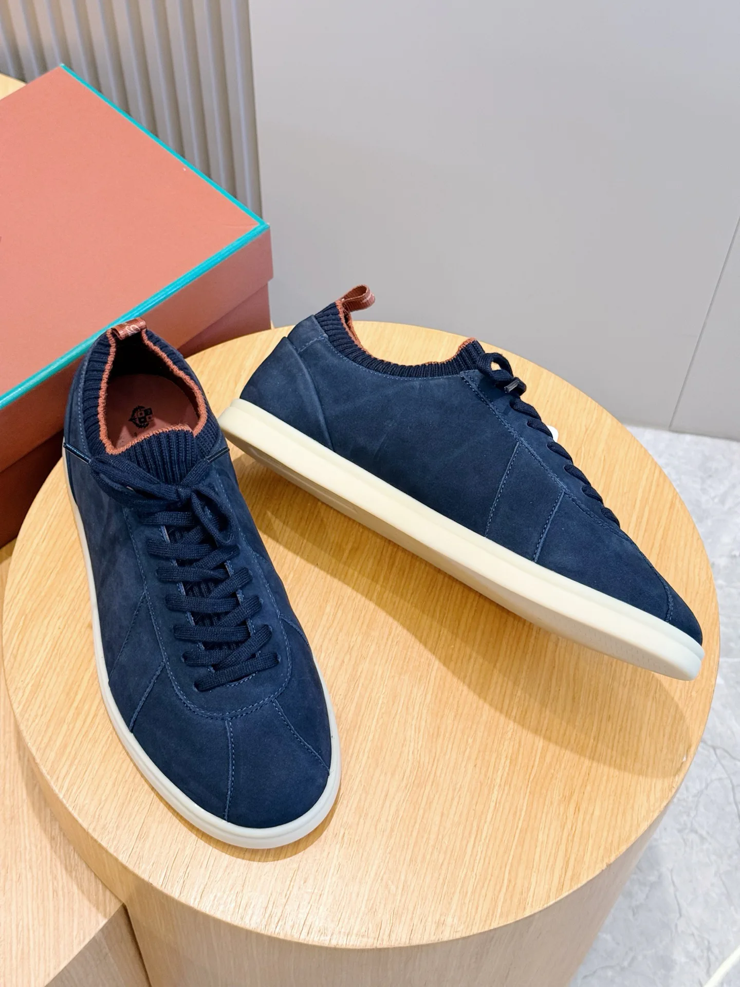 Кроссовки Мужские Loro Piana 18602997