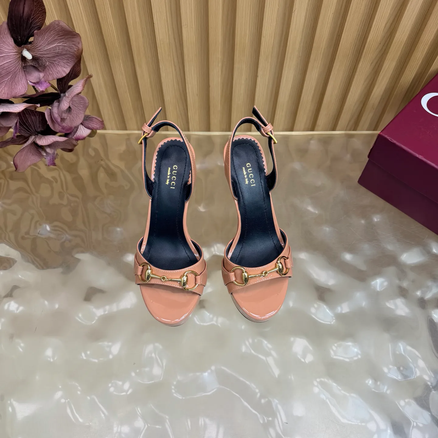 Women's Open-Toe Sandals GUCCI 17467491