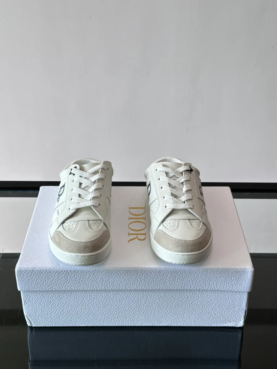 Women's Sneakers CHRISTIAN DIOR 18102609