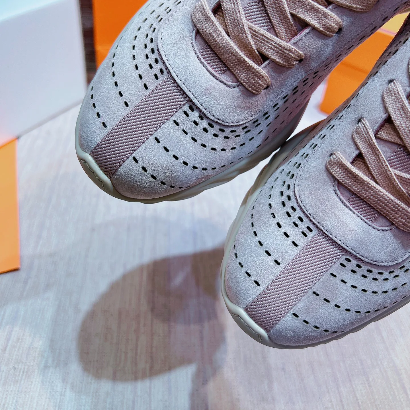 Men's Sneakers HERMES 17749564