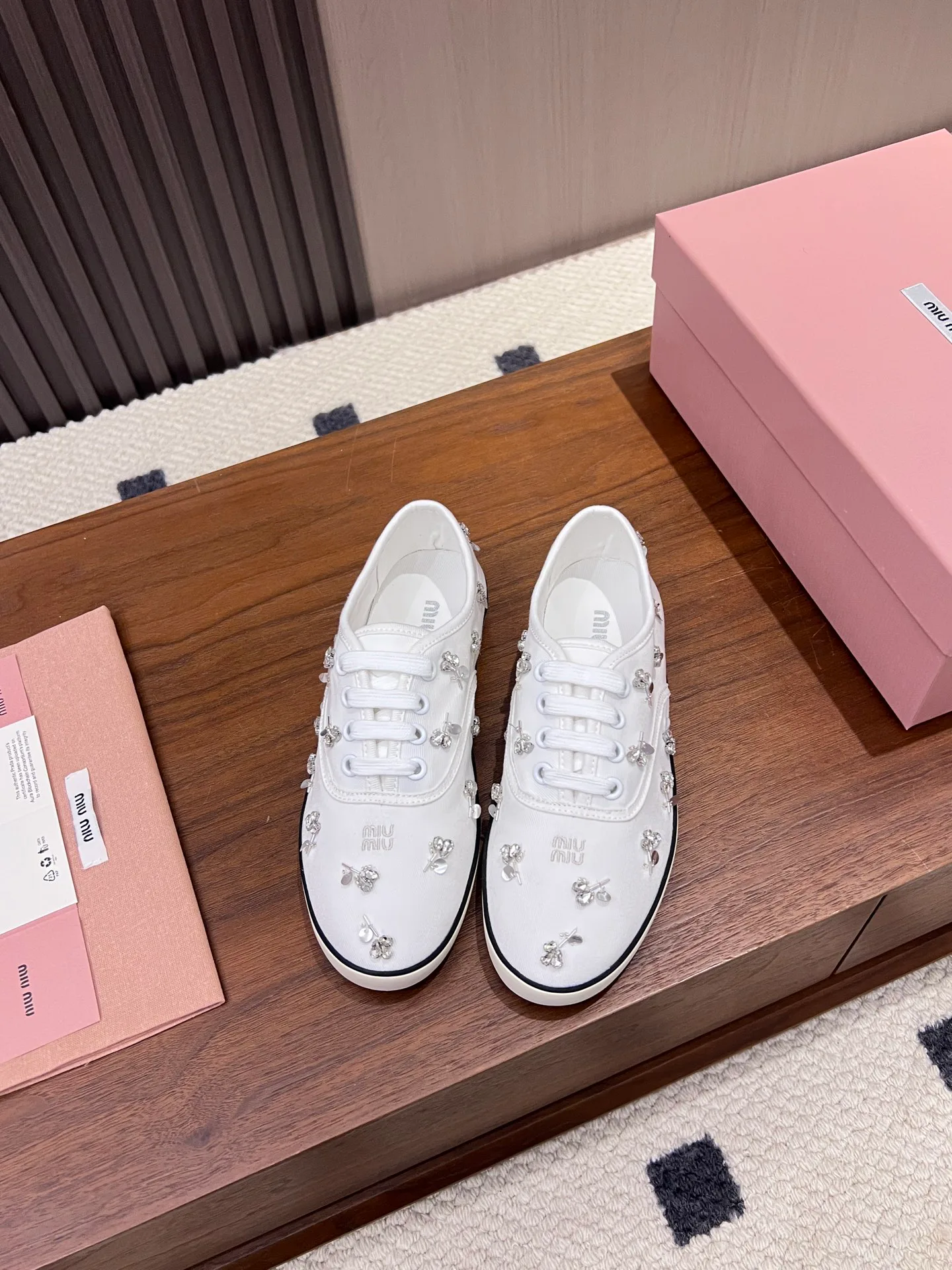 Women's Sneakers MIU MIU 17968644