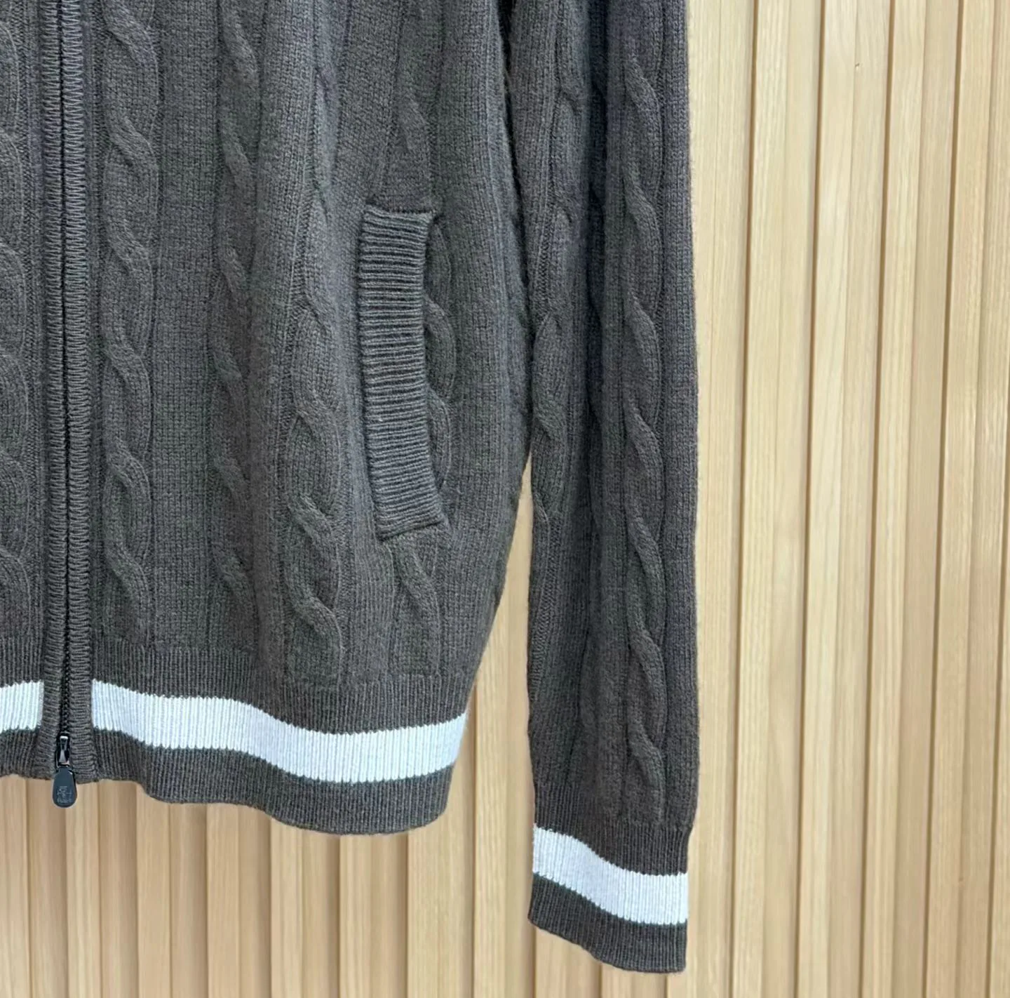 Men's Jumpers And Sweaters BRUNELLO CUCINELLI 18084716