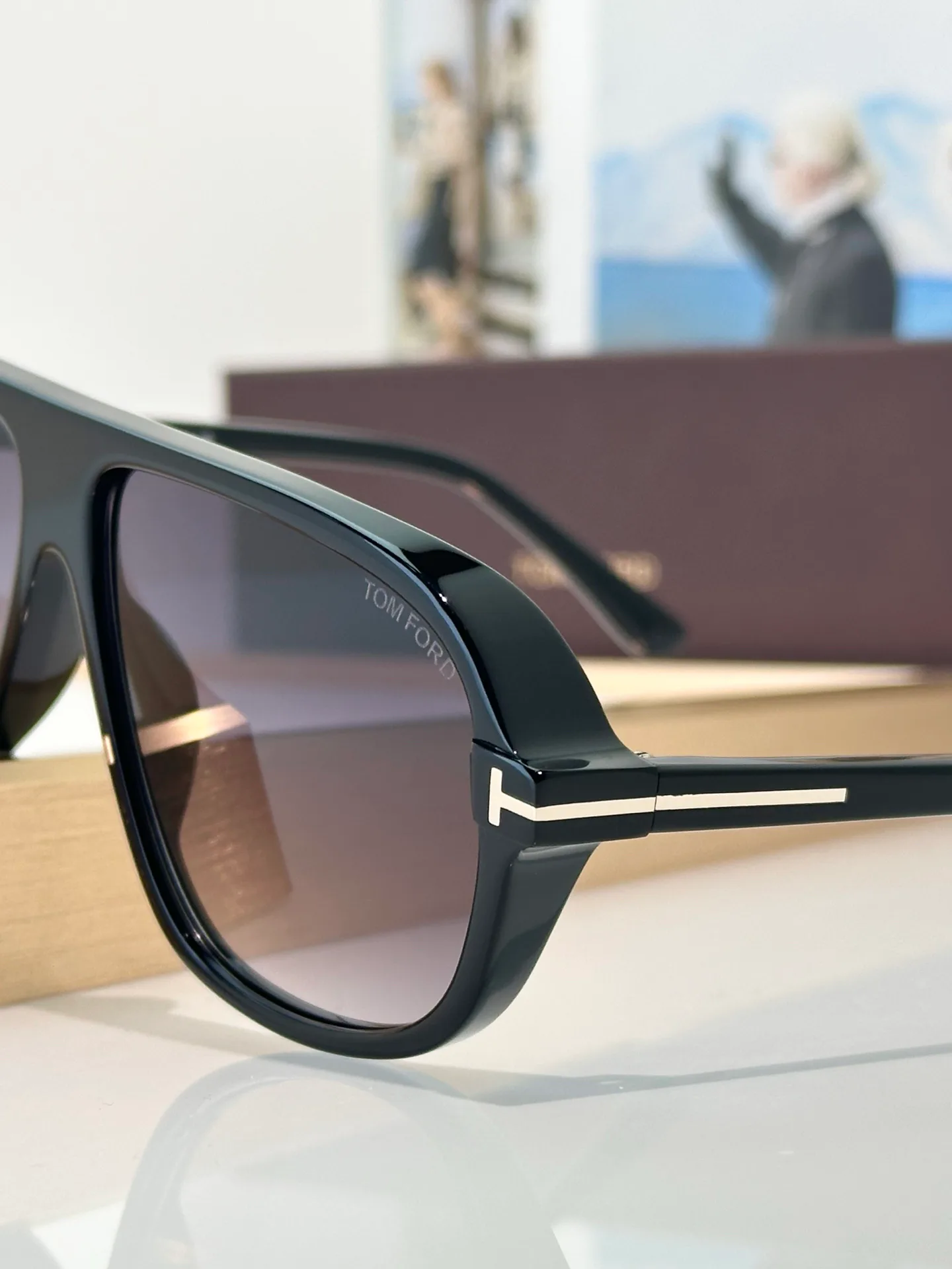 Glasses TOM FORD 16881910