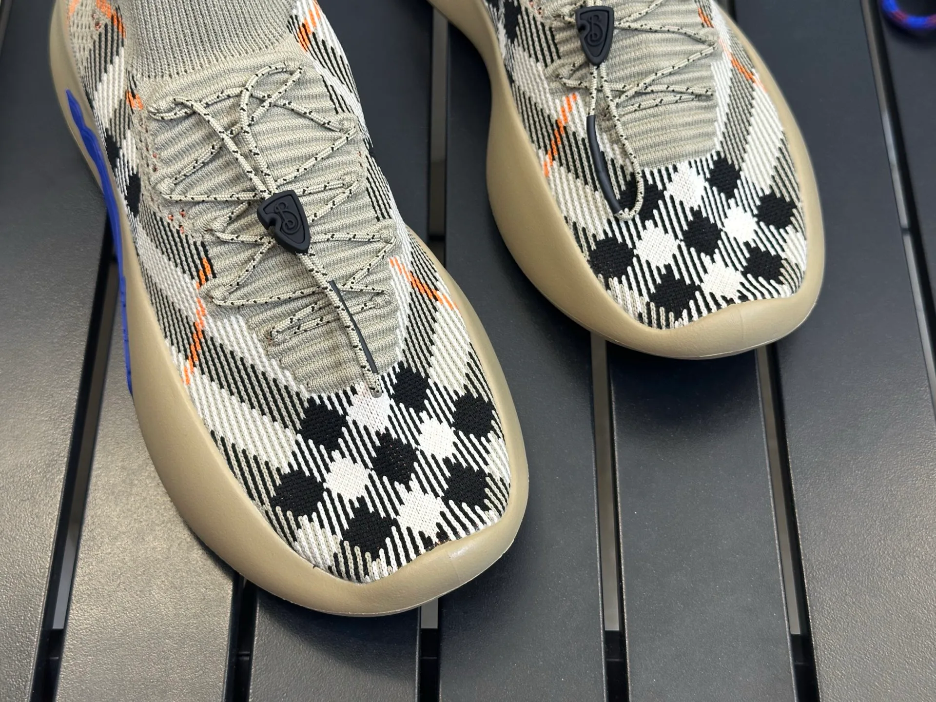 Men's Sneakers BURBERRY 17420320