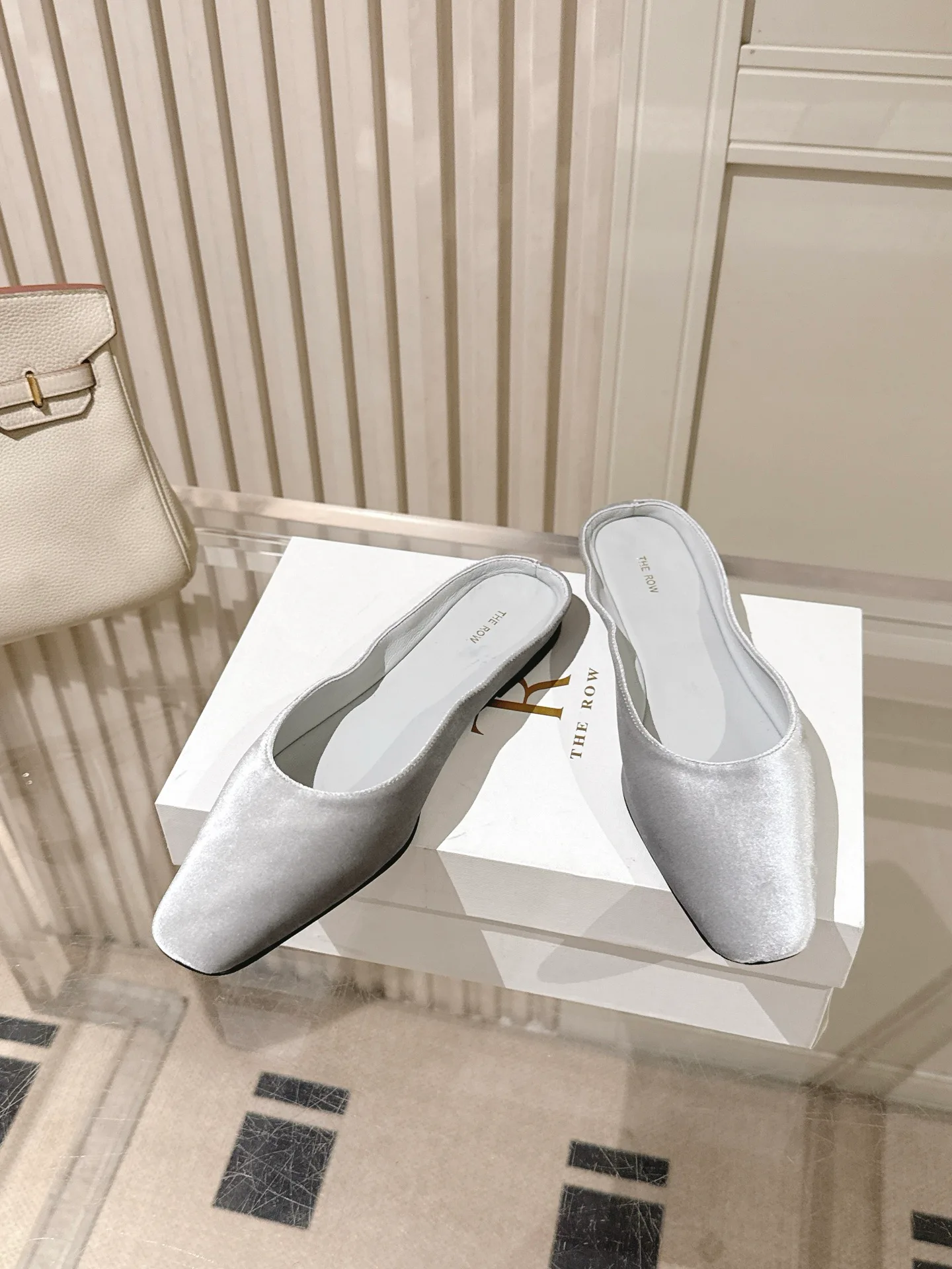 Women's Mules And Clogs THE ROW 18063170