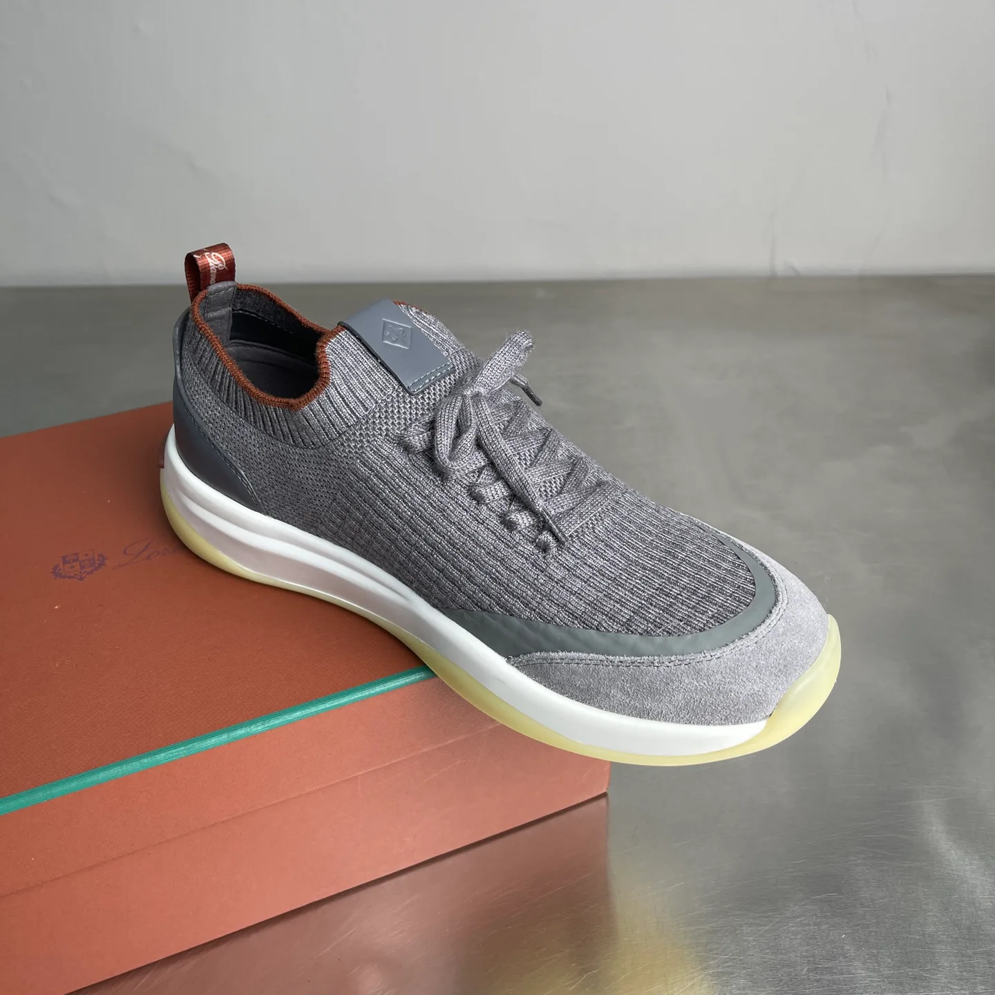 Men's Sneakers LORO PIANA 18234372