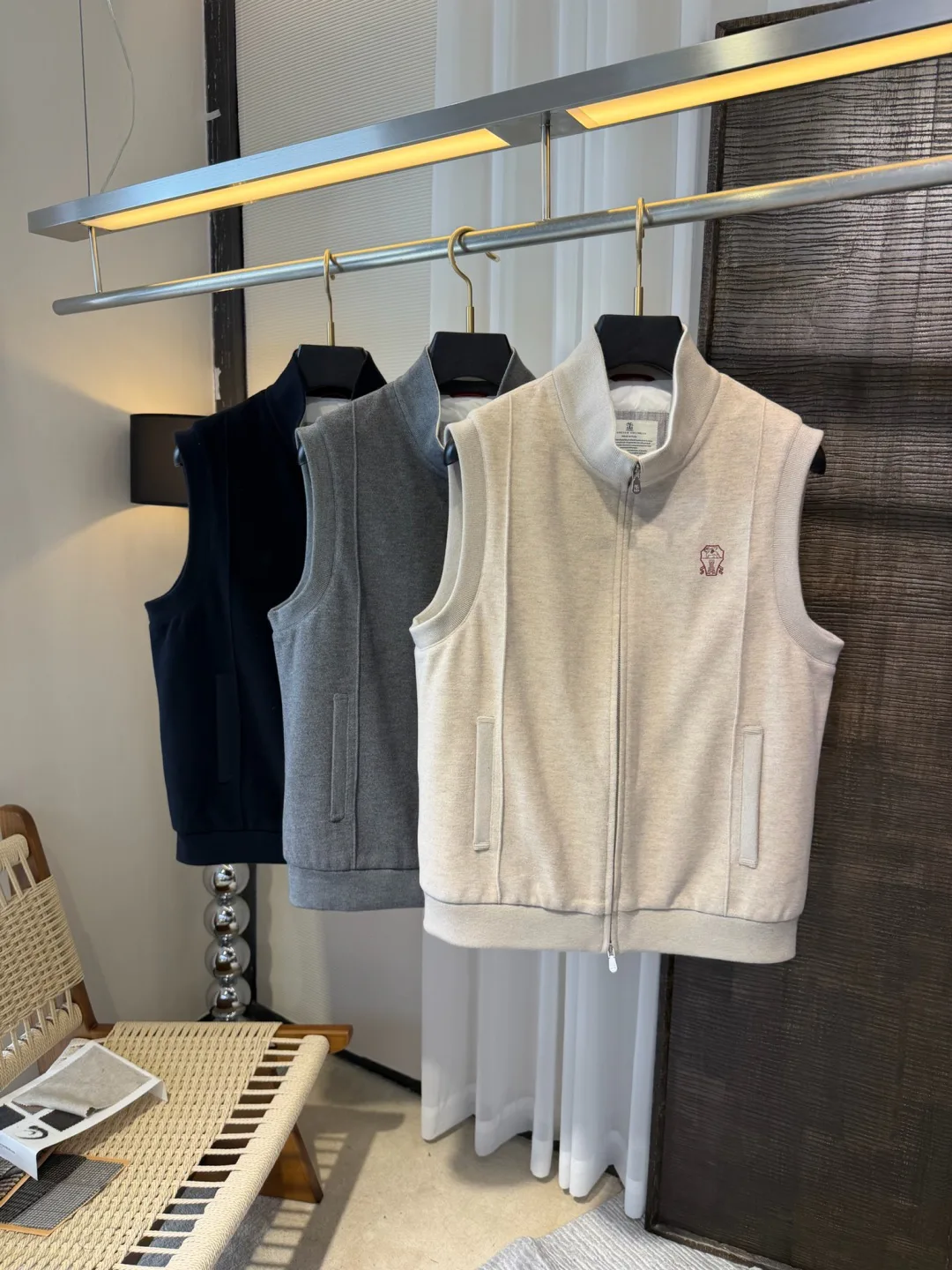 Men's Vests BRUNELLO CUCINELLI 18470675