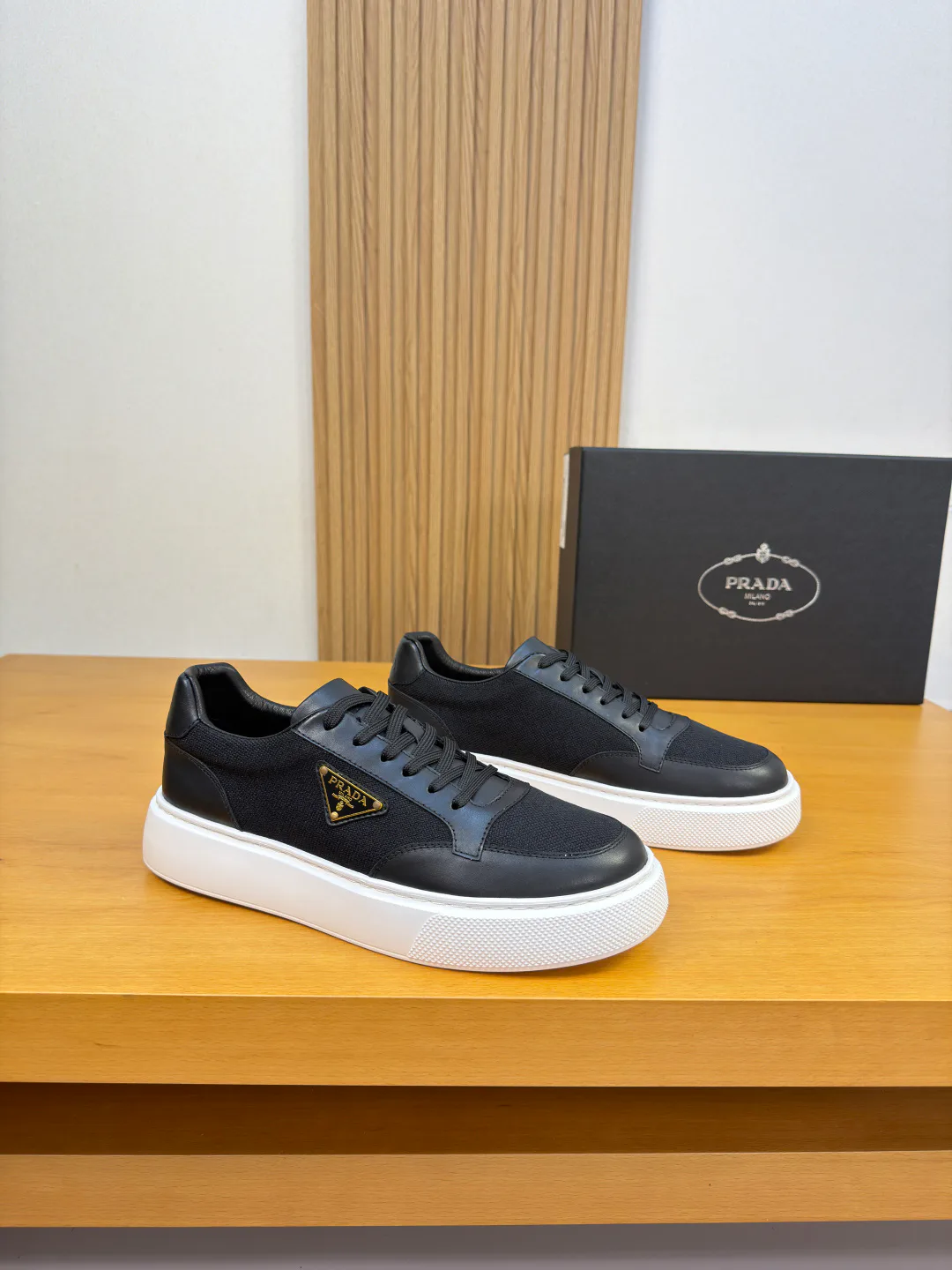 Men's Sneakers PRADA 17955060