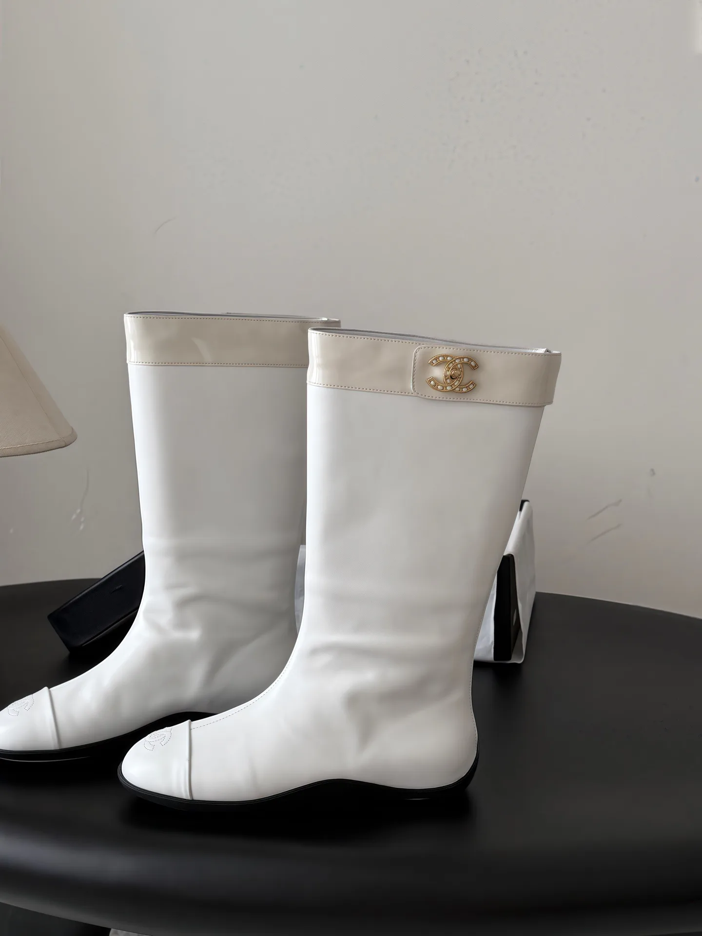 Women's Boots CHANEL 18152811