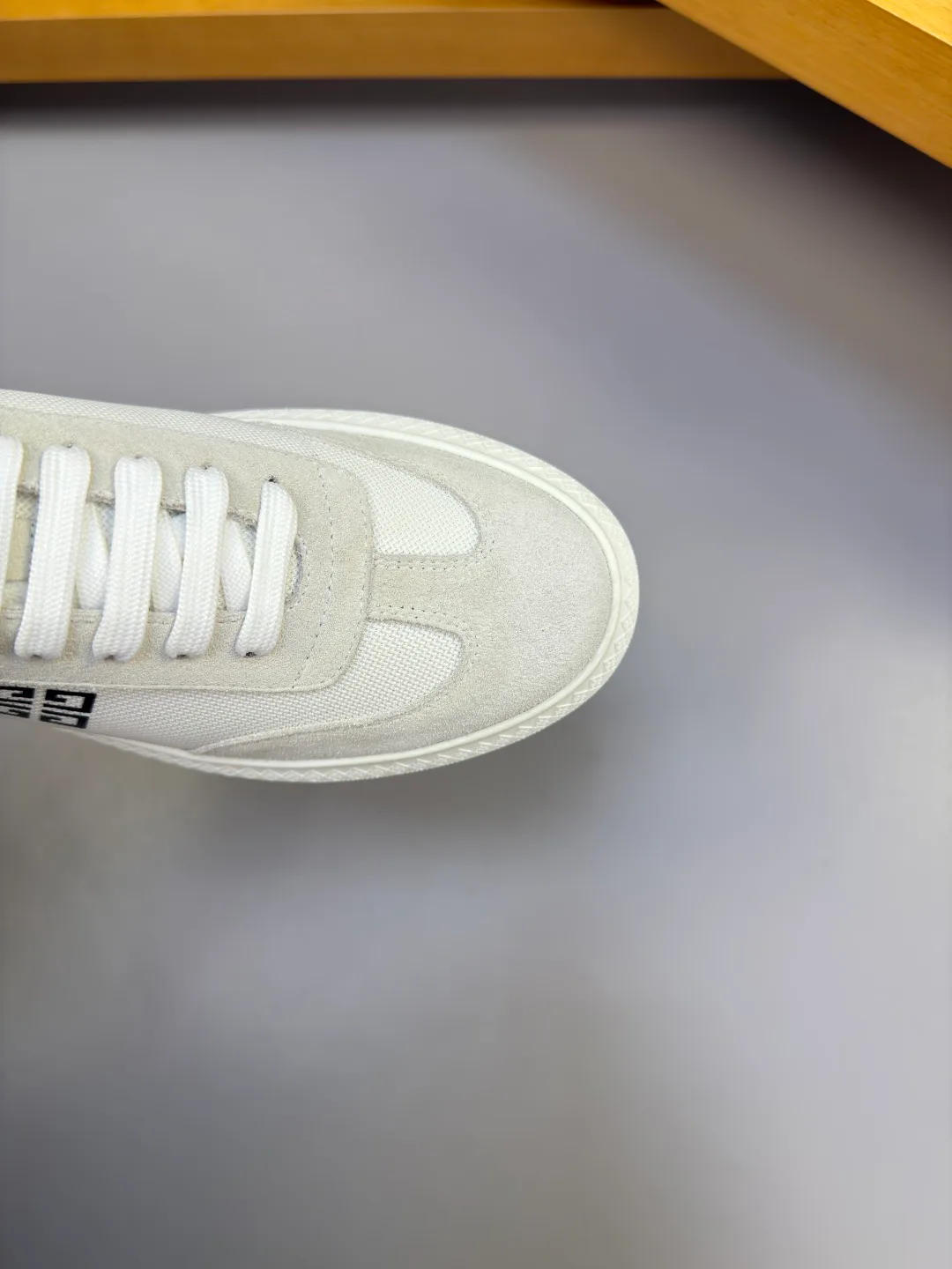 Кроссовки Мужские Givenchy 18580622