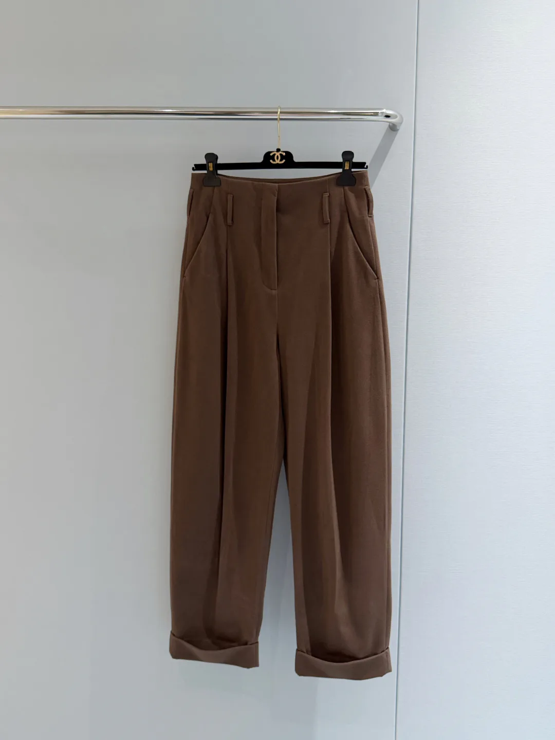 Women's Trousers CHANEL 18201679