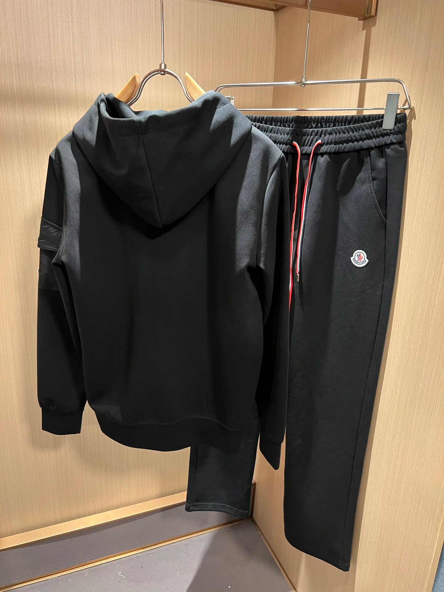 Men's Tracksuits MONCLER 18446426