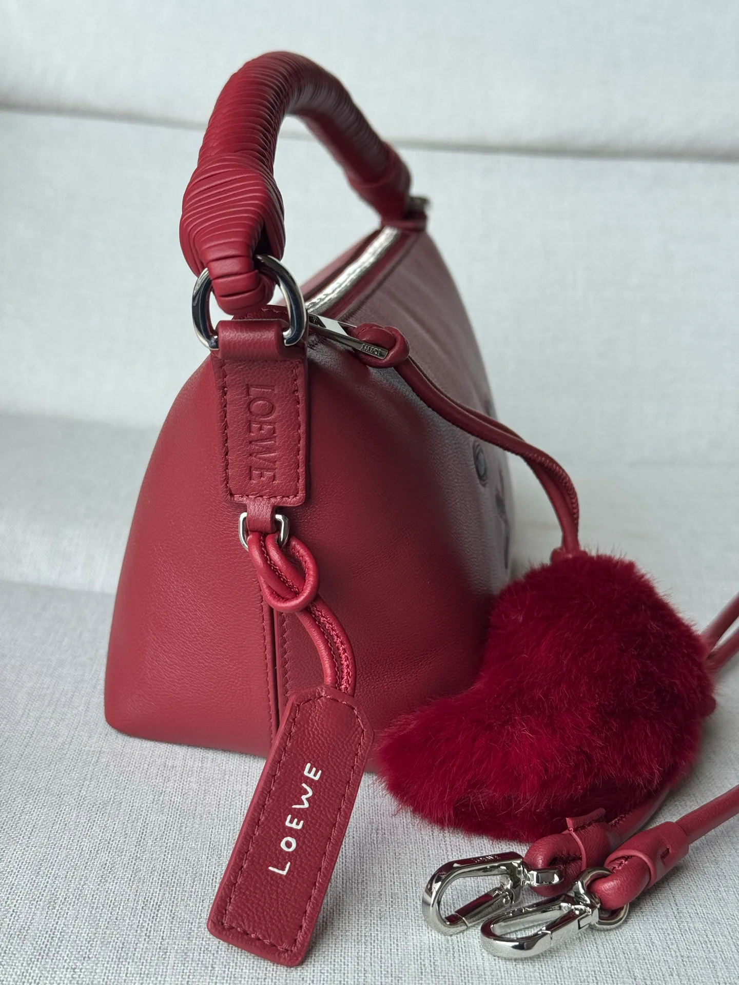 Women's Classic Handbags LOEWE 17887374