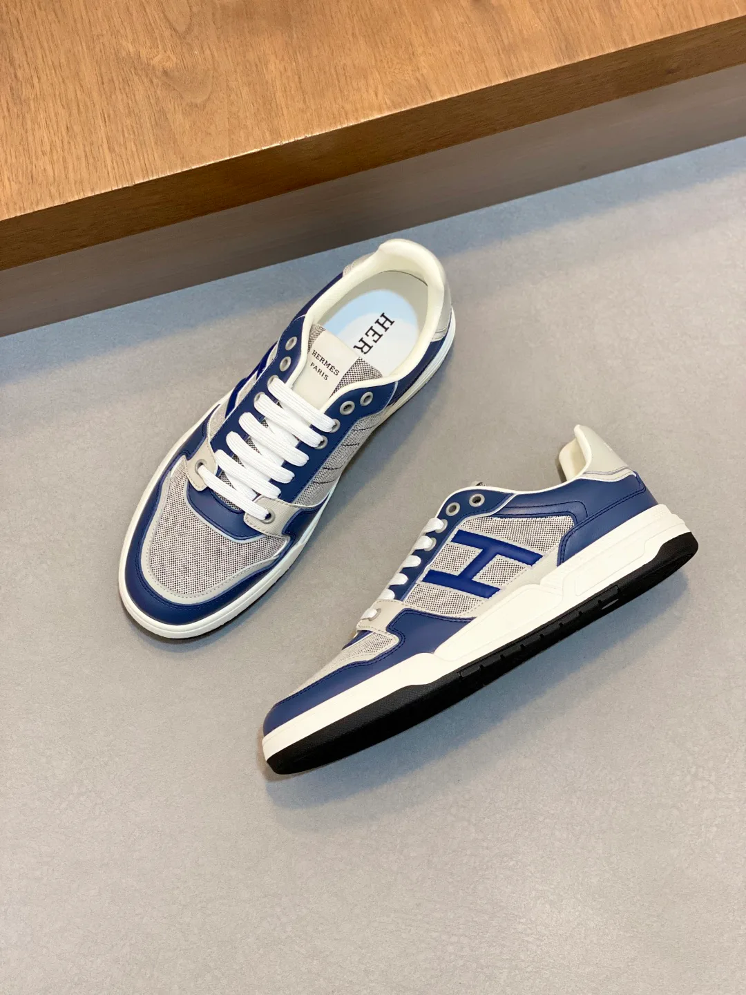 Men's Sneakers HERMES 18449143