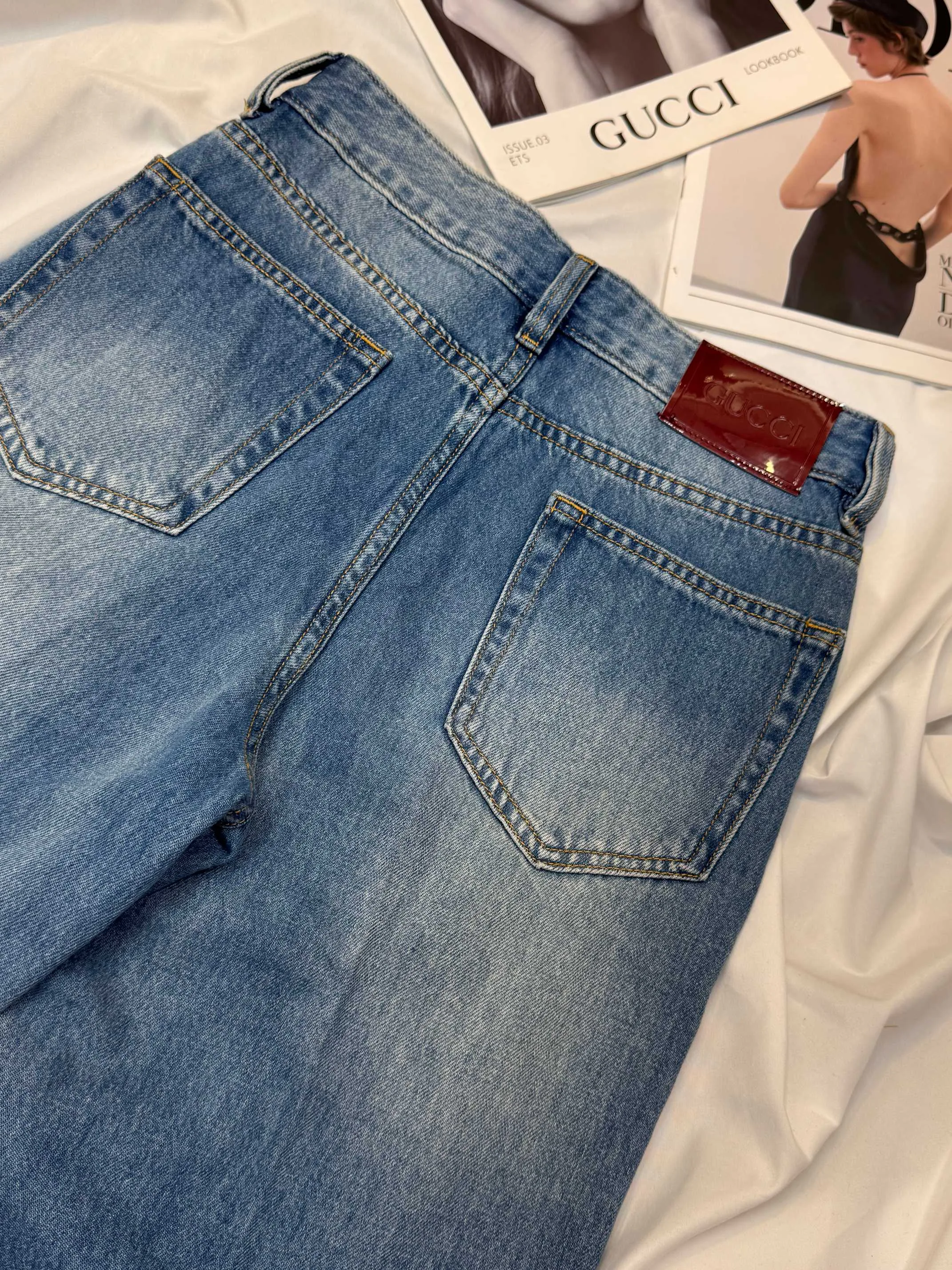 Women's Jeans GUCCI 17850574