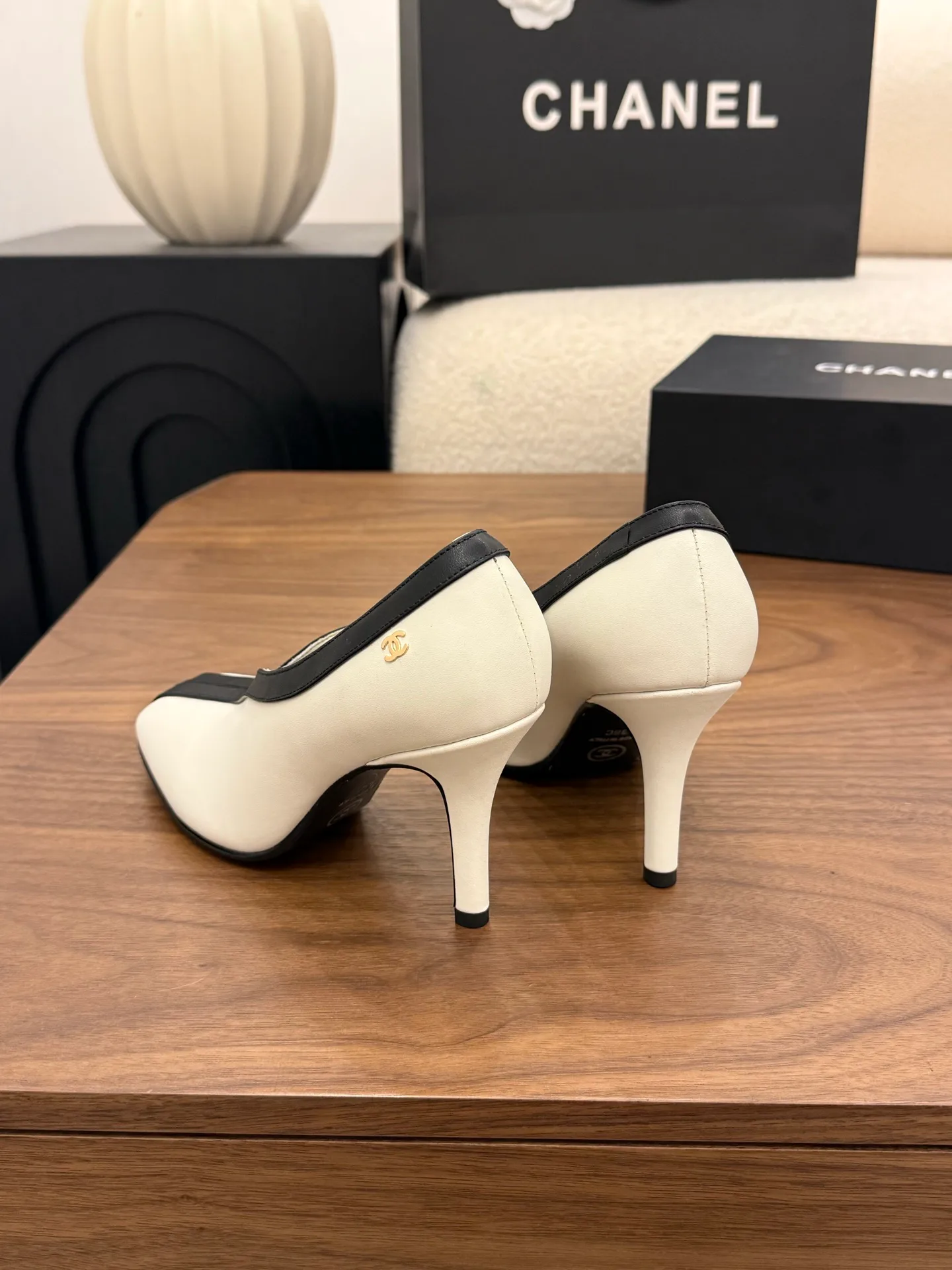 Women's Heels CHANEL 18275684