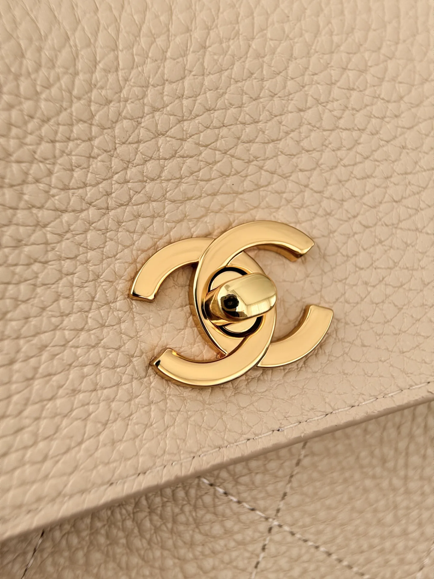 Women's Classic Handbags CHANEL 18477038