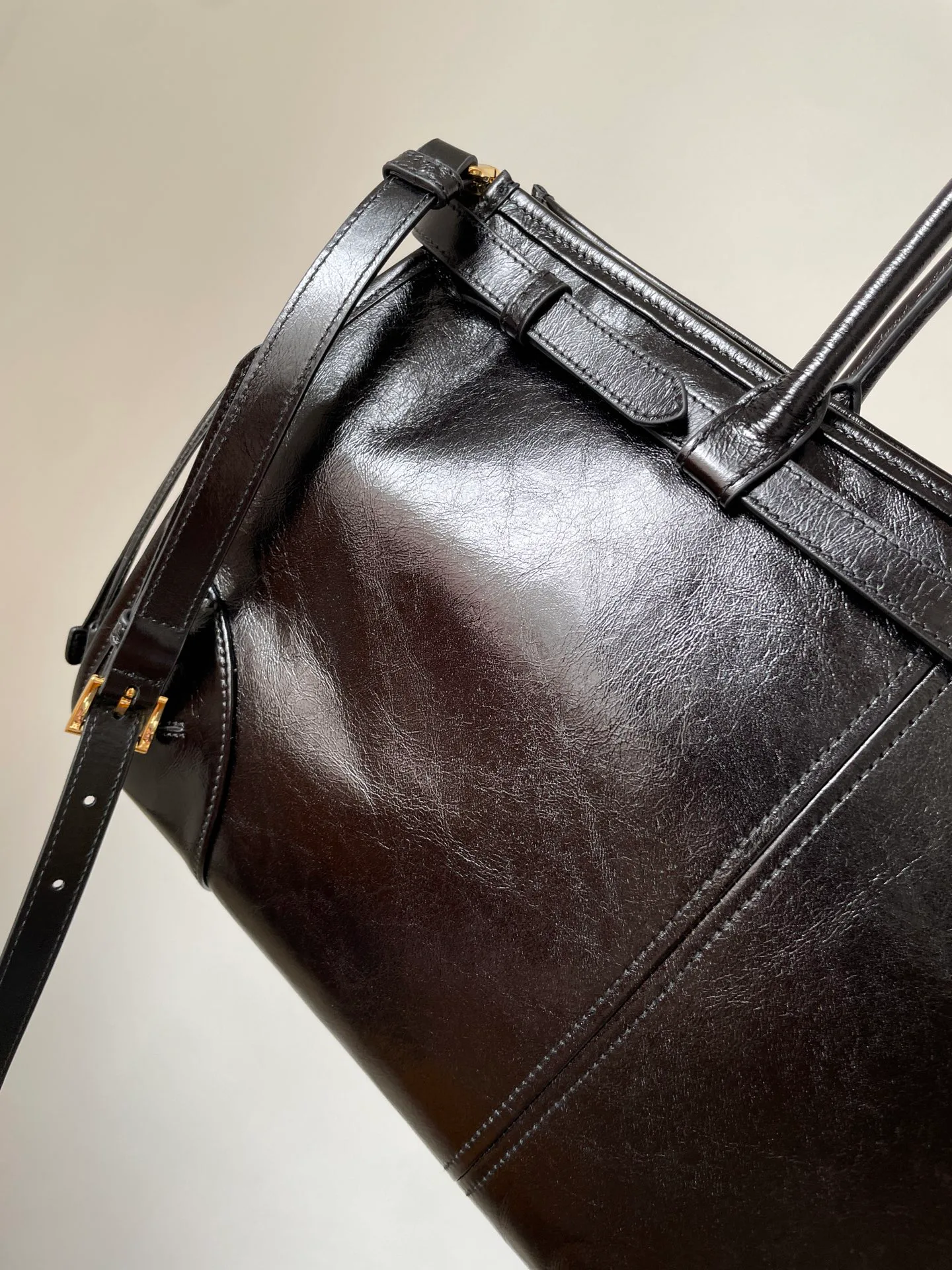 Women's Classic Handbags PRADA 17932660