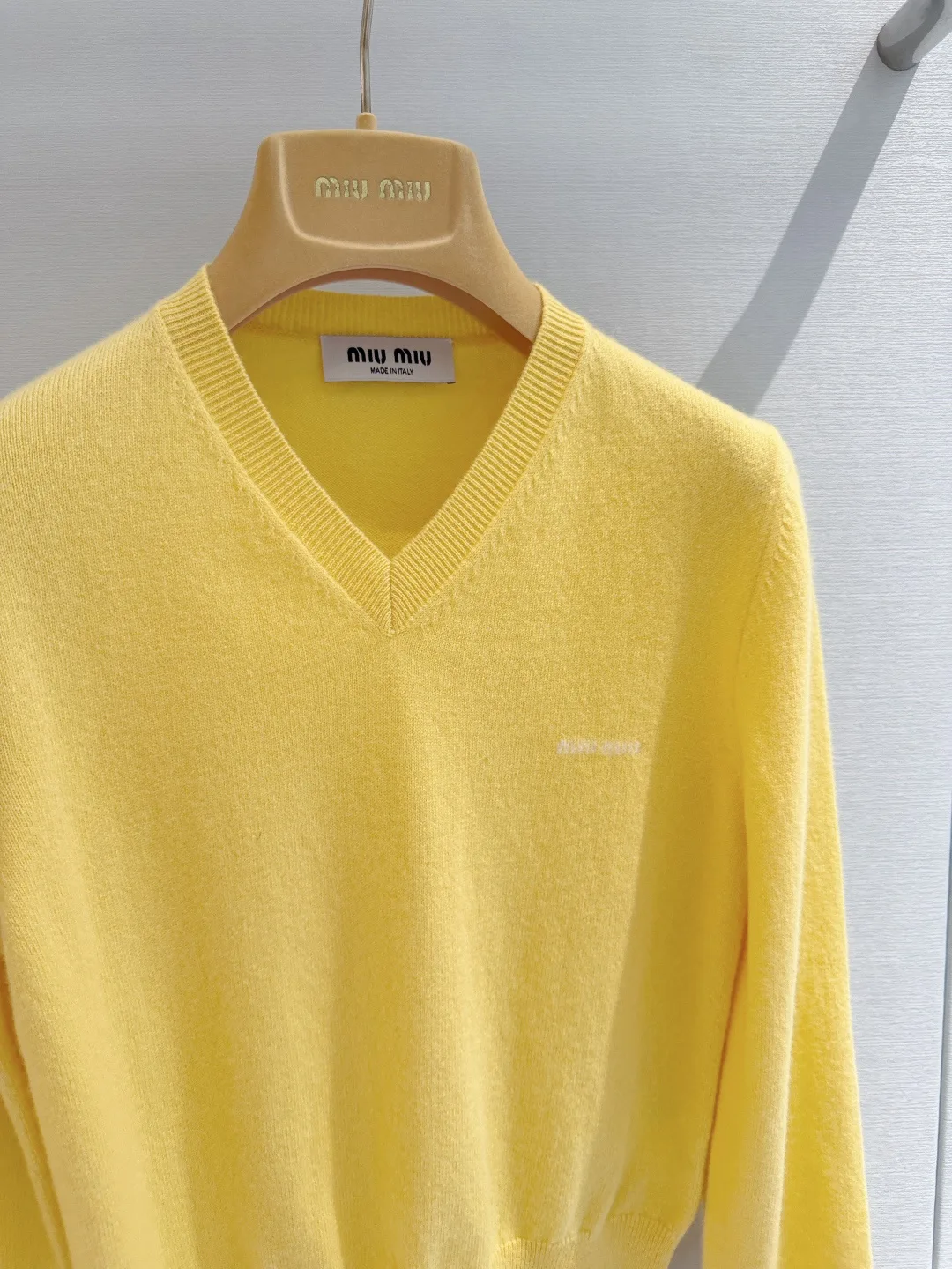 Women's Jumpers And Sweaters MIU MIU 18050367