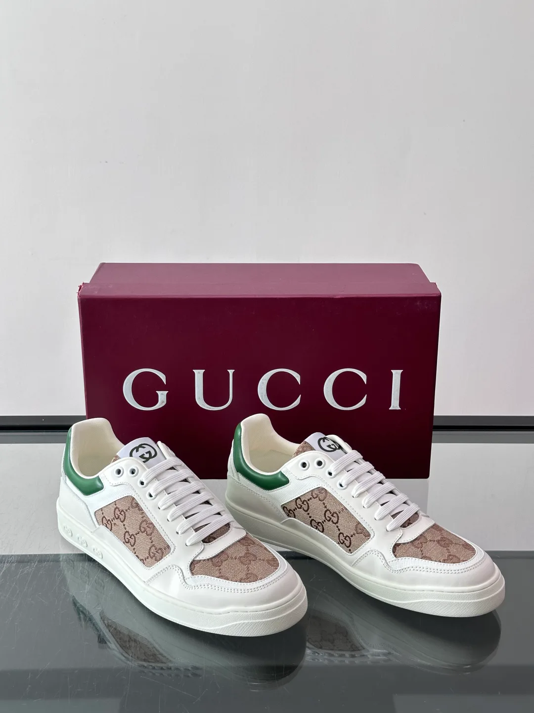 Men's Sneakers GUCCI 18102697
