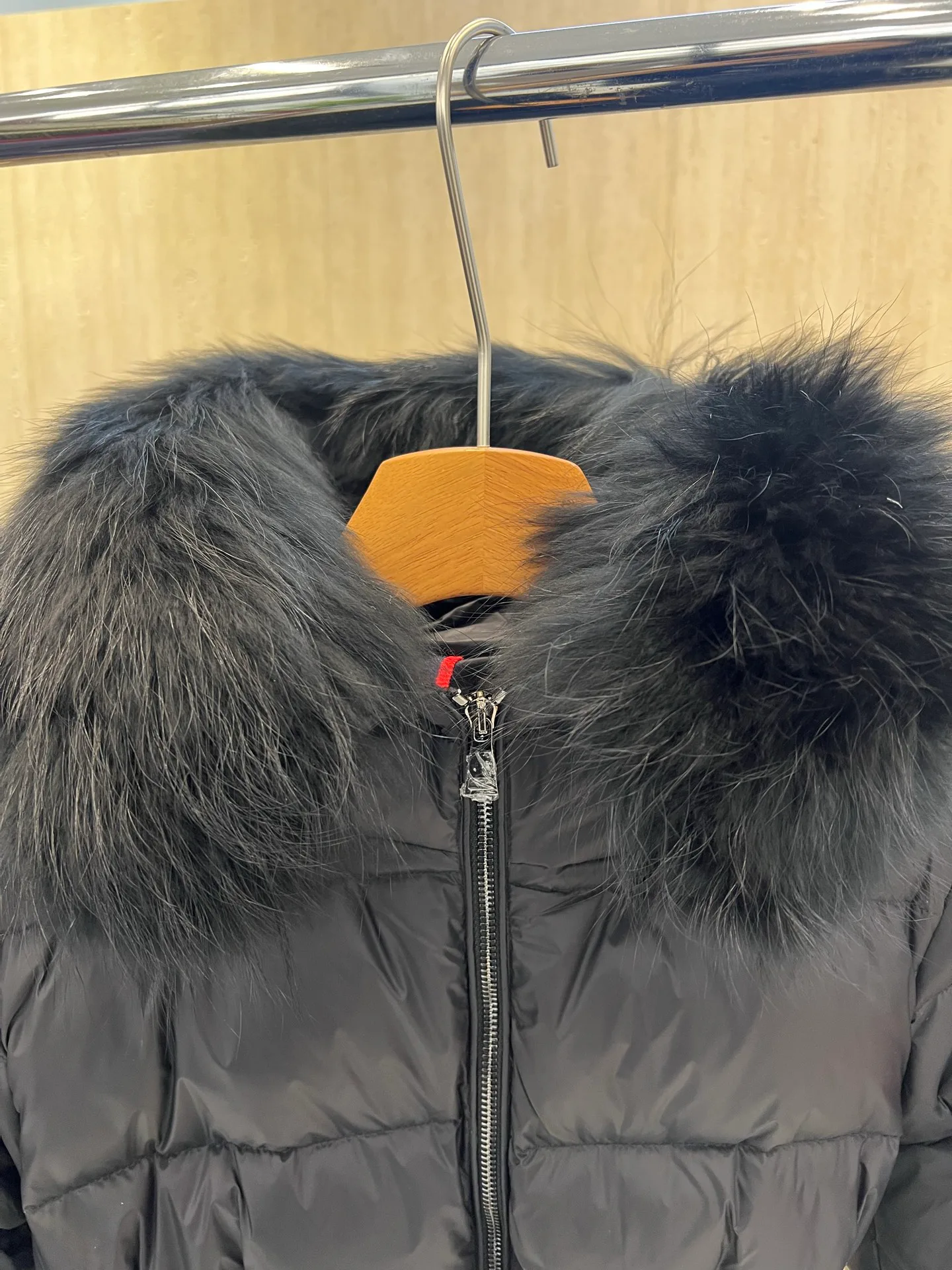 Men's Jackets And Down Jackets MONCLER 18434529