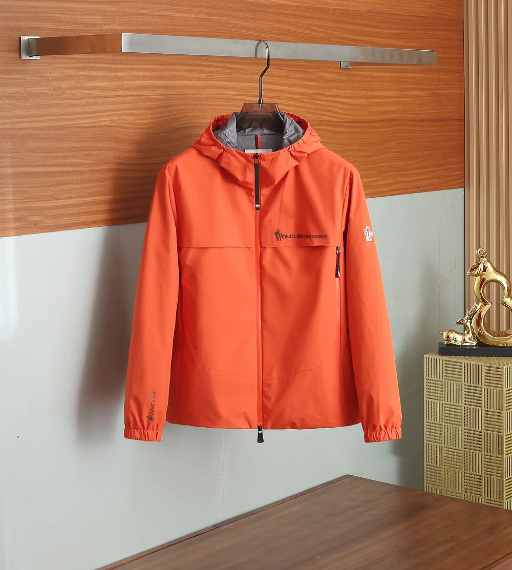 Men's Jackets And Down Jackets MONCLER 17162494