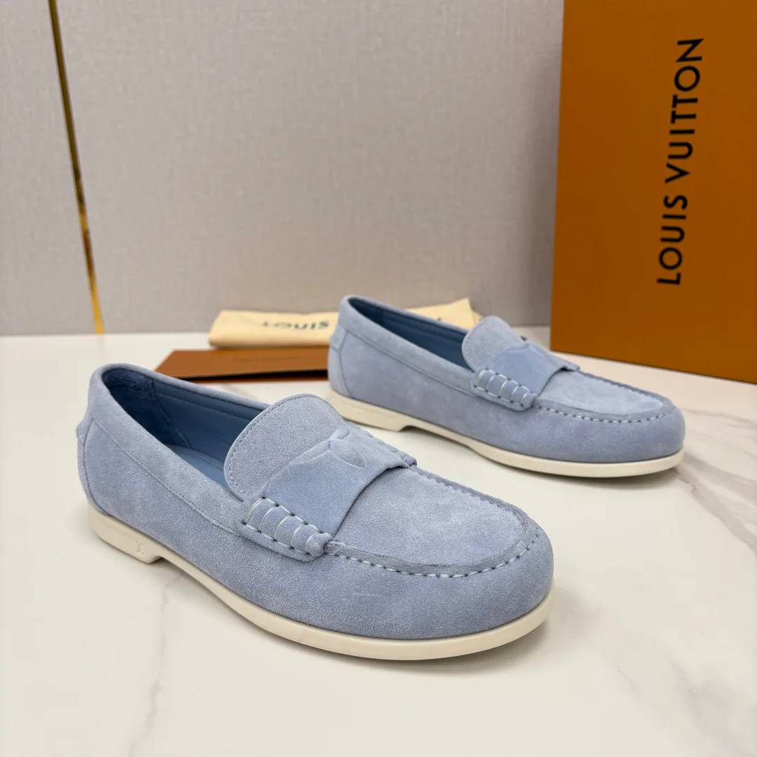 Men's Loafers And Dress Shoes LOUIS VUITTON 17715945