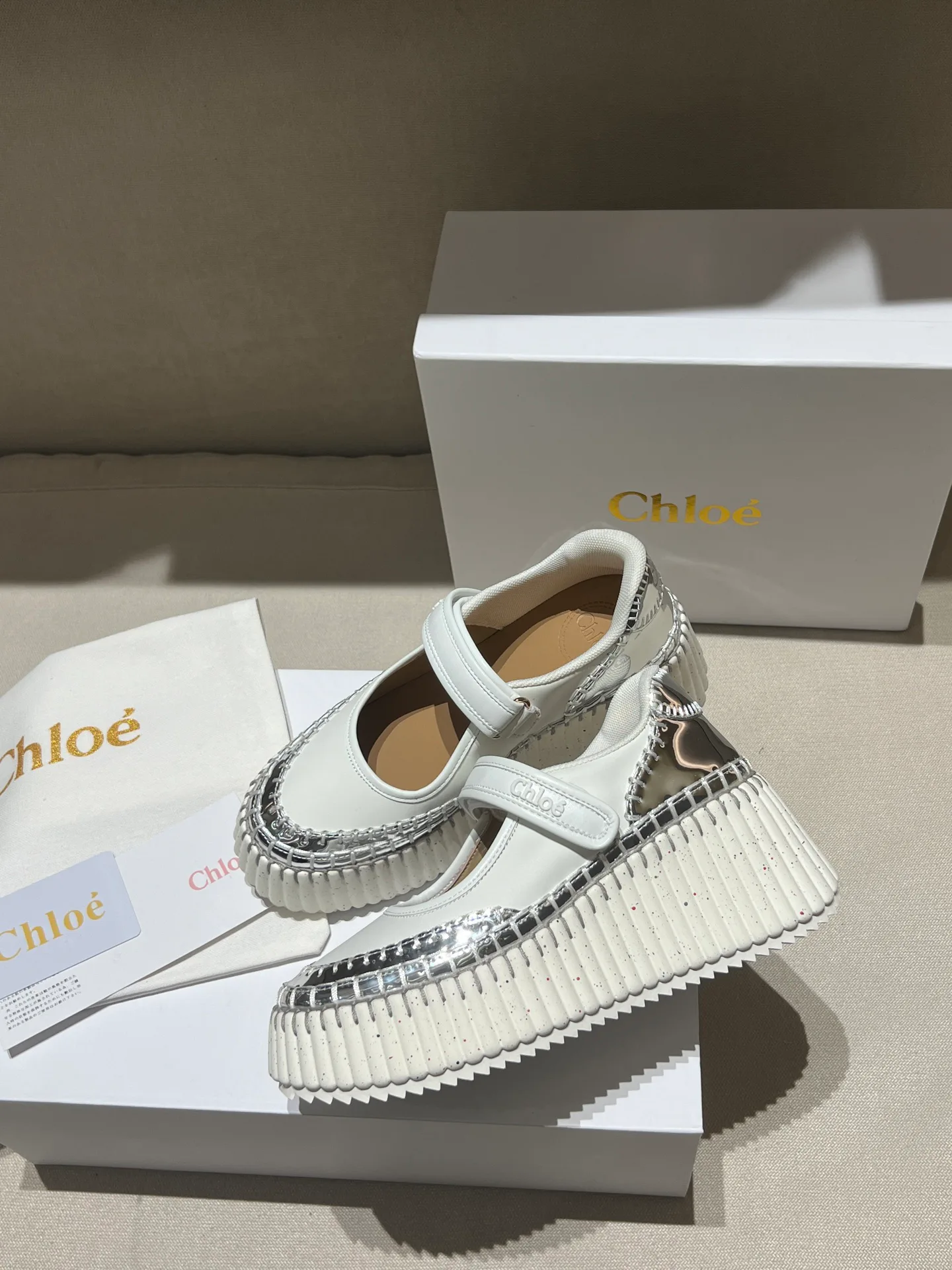 Women's Sneakers CHLOE 18020539