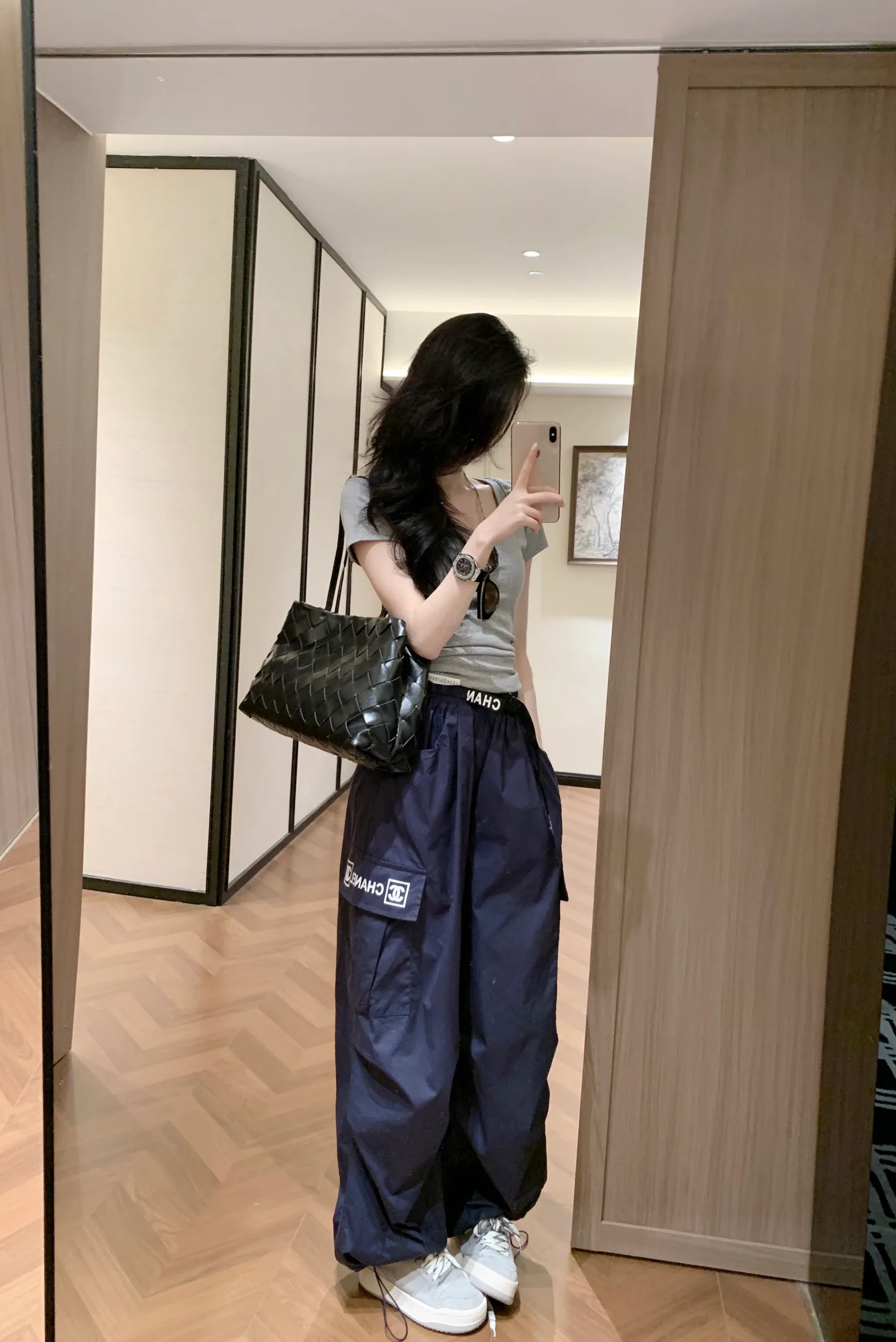 Women's Trousers CHANEL 17499670