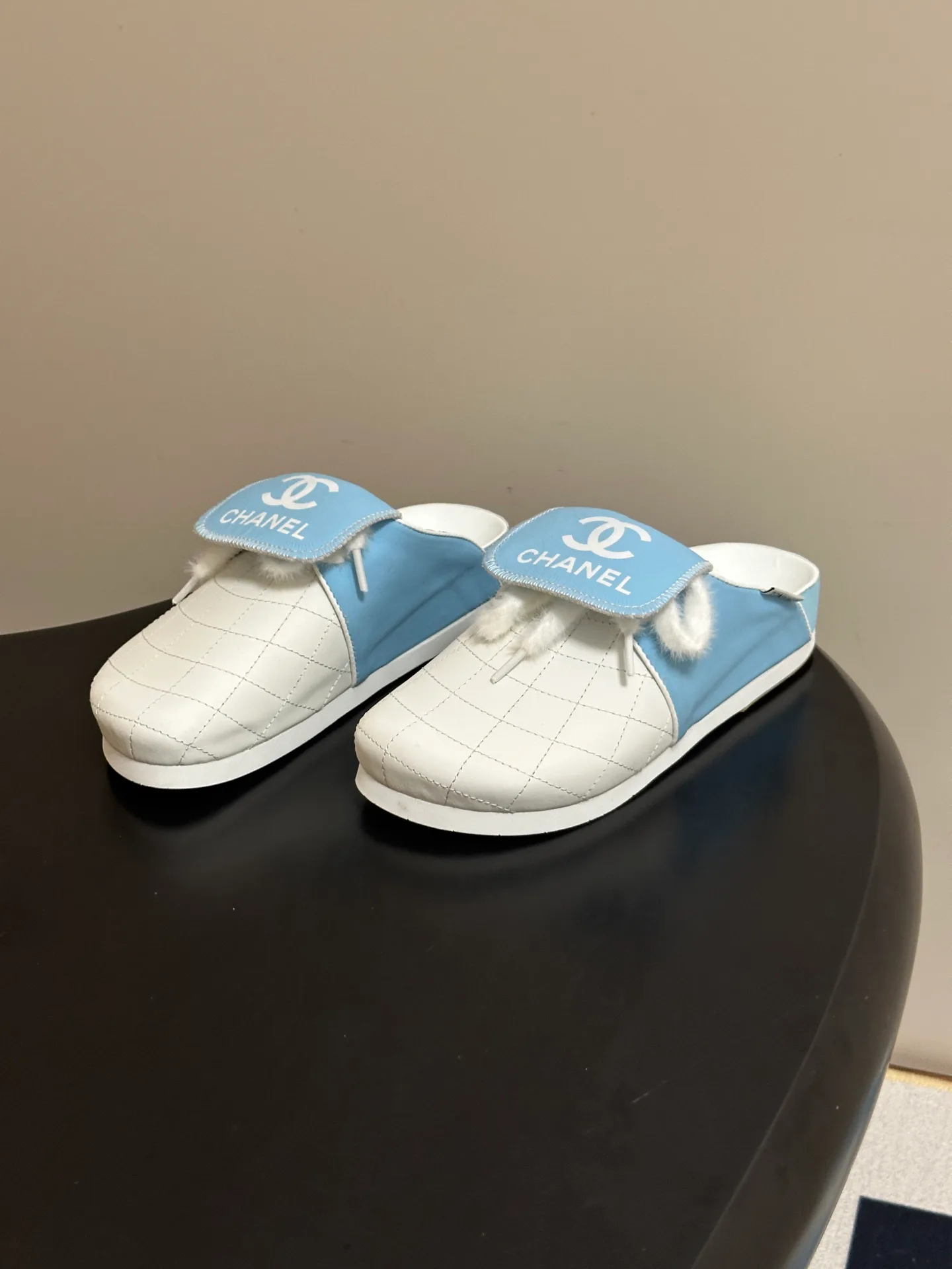 Women's Mules And Clogs CHANEL 17830302