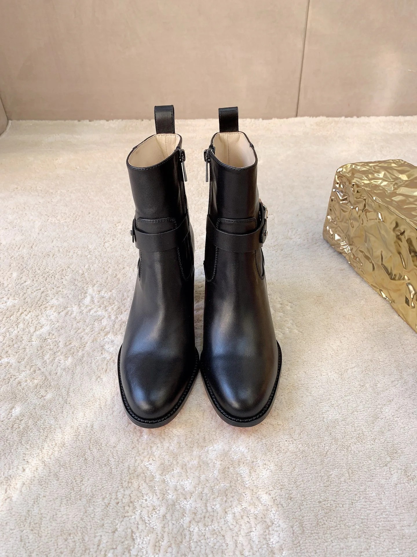 Women's Booties CHRISTIAN LOUBOUTIN 17962785