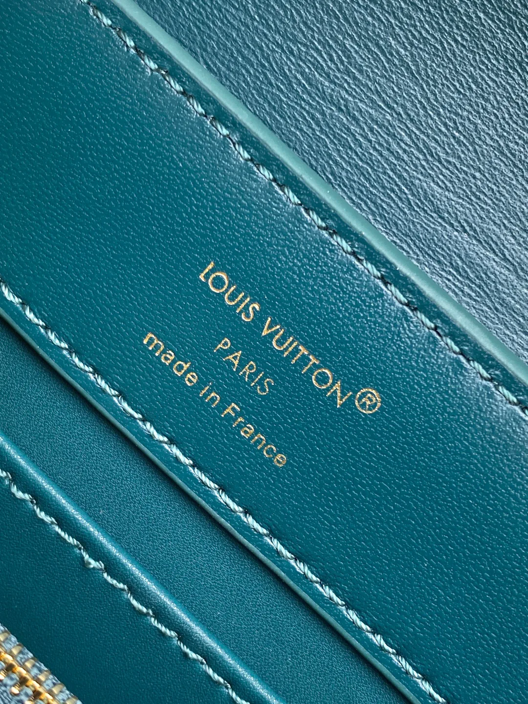Women's Classic Handbags LOUIS VUITTON 18019347