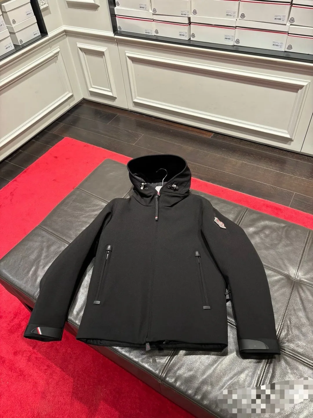 Куртки И Пуховики Мужские Moncler 18596605