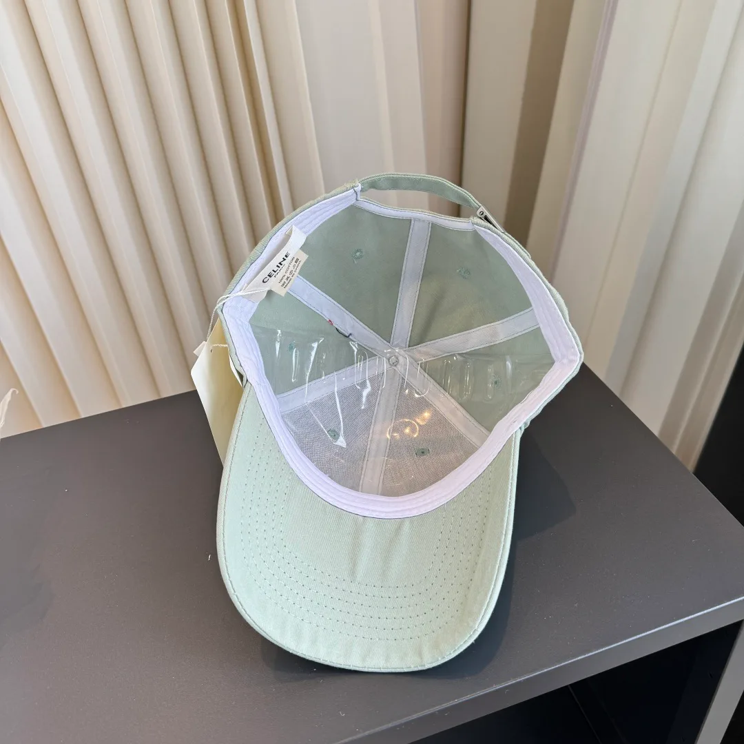 Hats CELINE 17515179