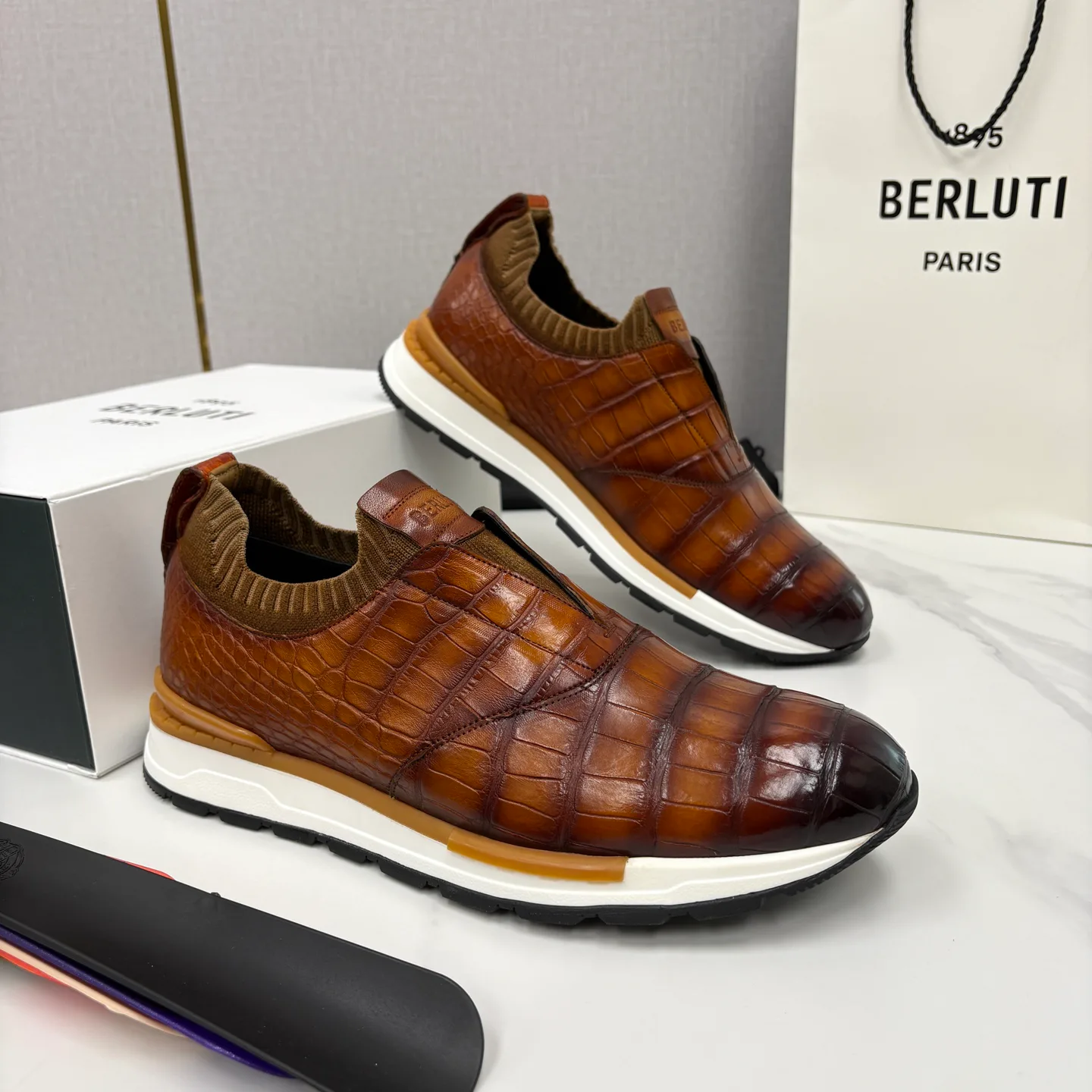 Men's Sneakers BERLUTI 18000795