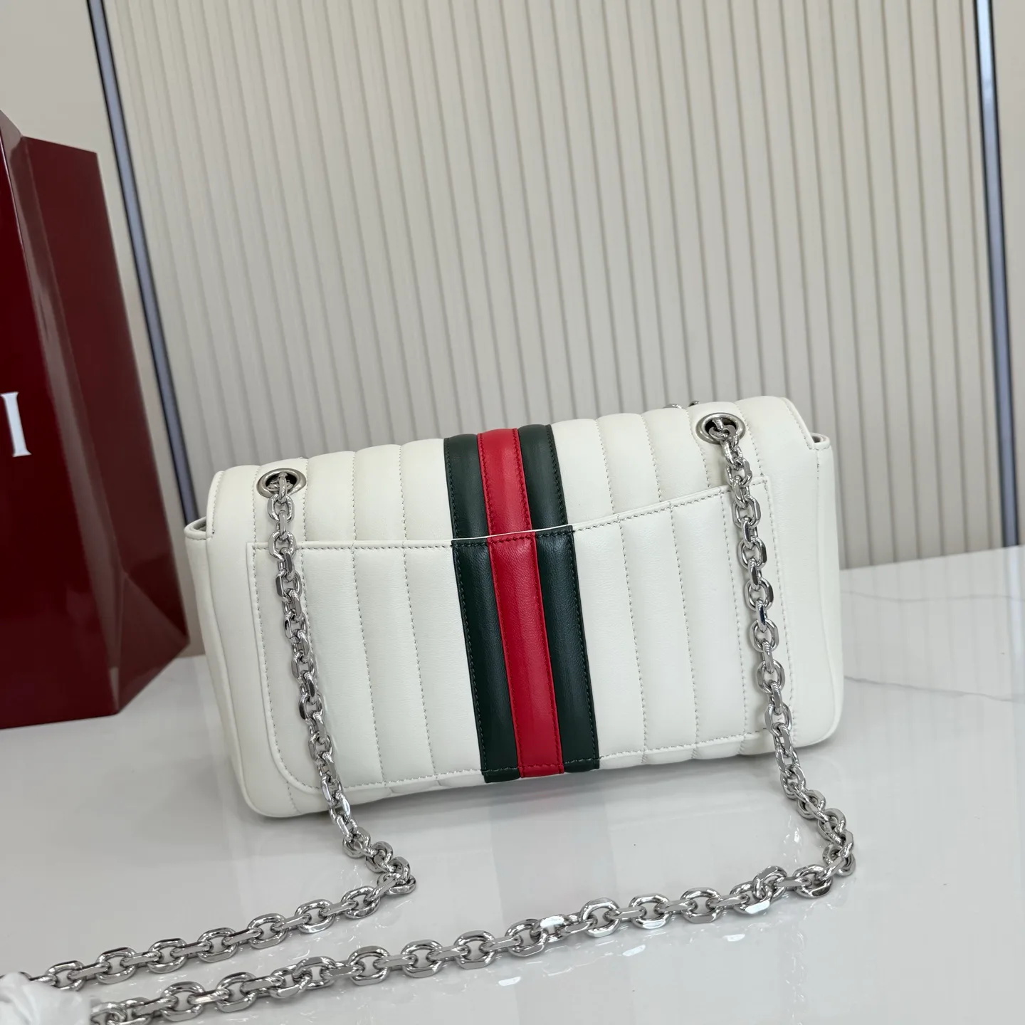 Women's Classic Handbags GUCCI 17947721