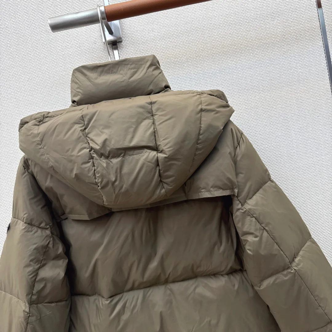 Women's Jackets And Down Jackets PRADA 18398213
