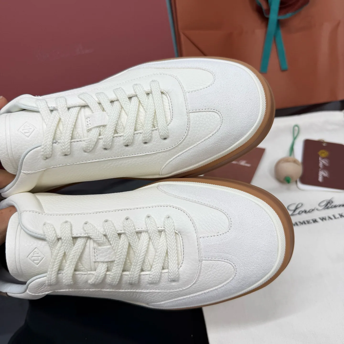 Women's Sneakers LORO PIANA 17955582