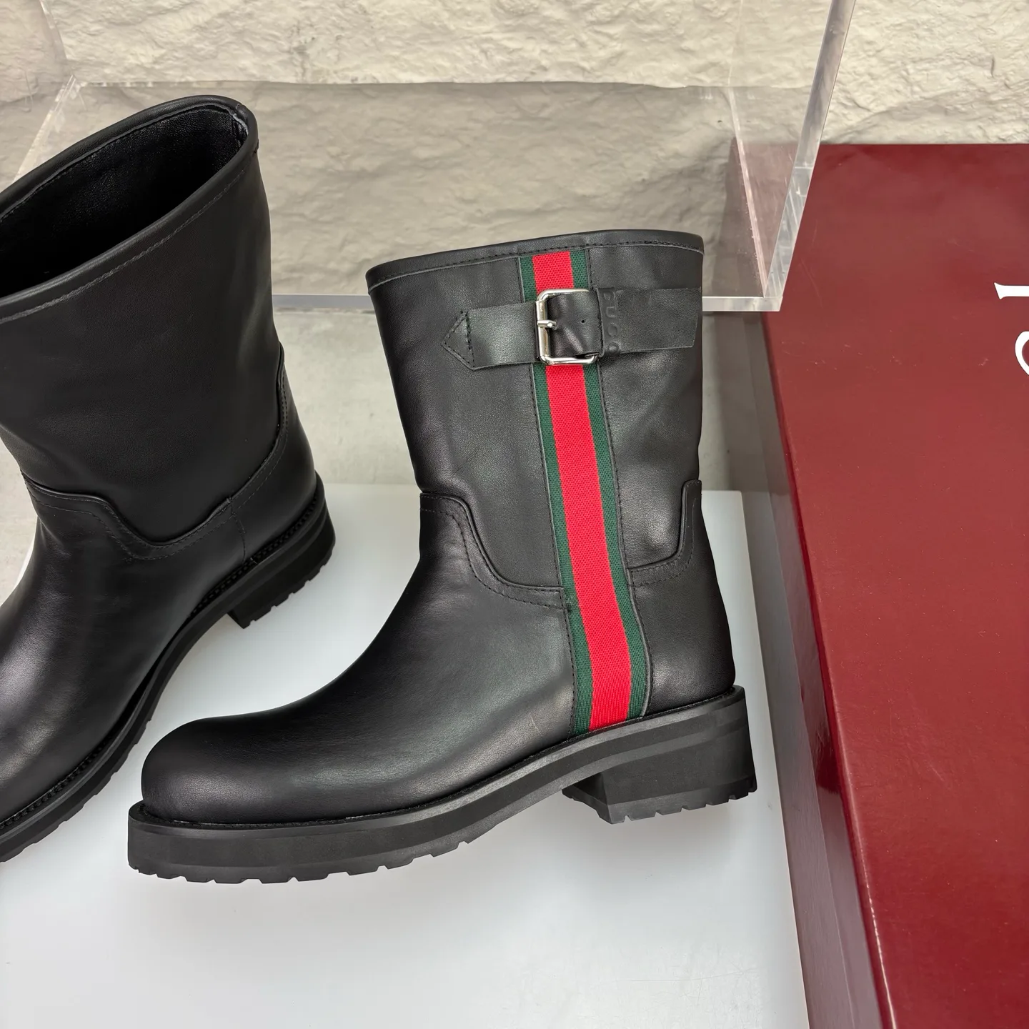 Women's Boots GUCCI 18351585