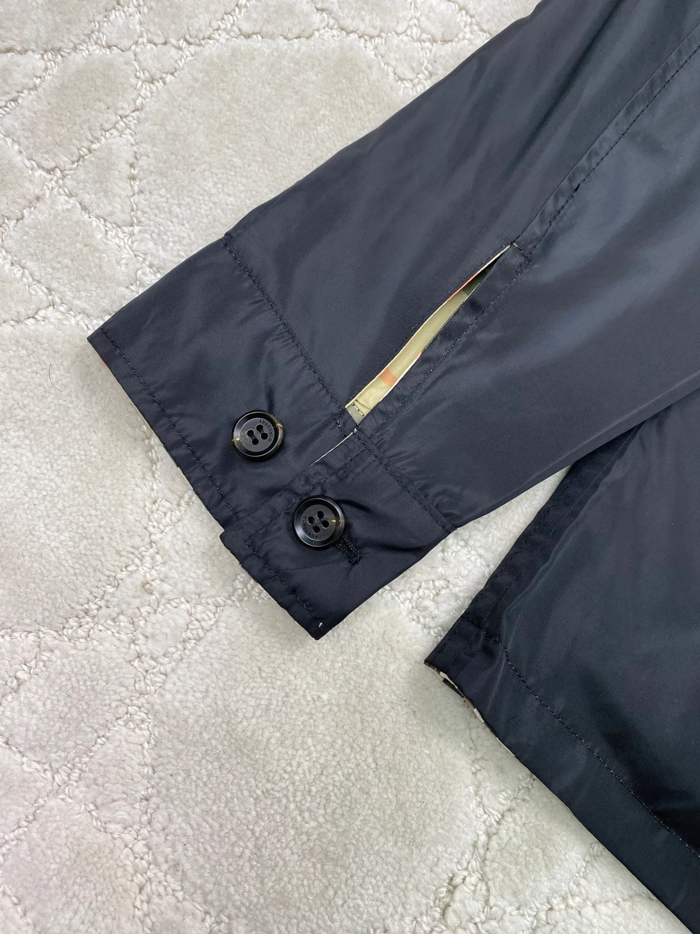 Men's Jackets And Down Jackets BURBERRY 18074125