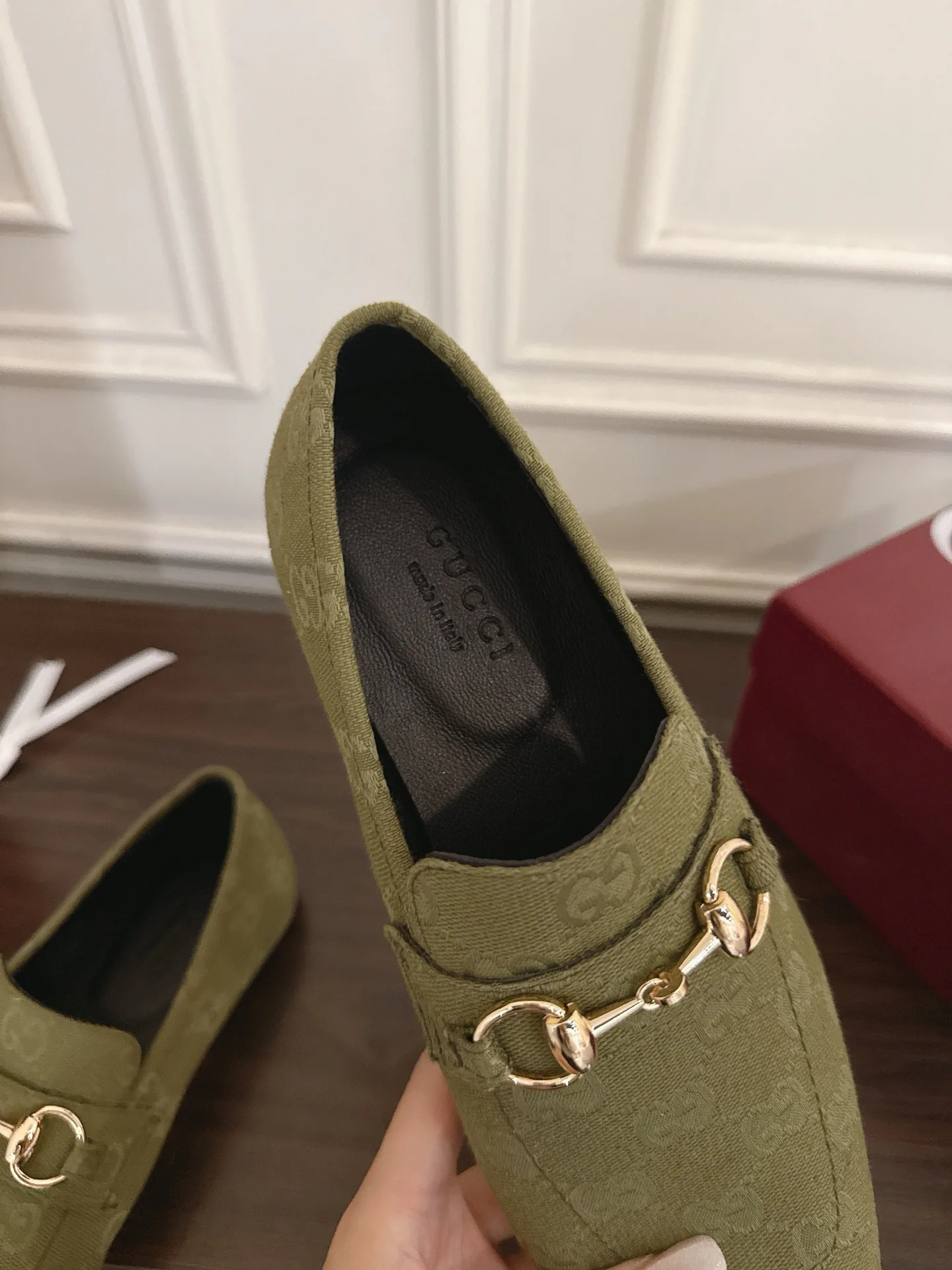 Women's Loafers And Moccasins GUCCI 17956769