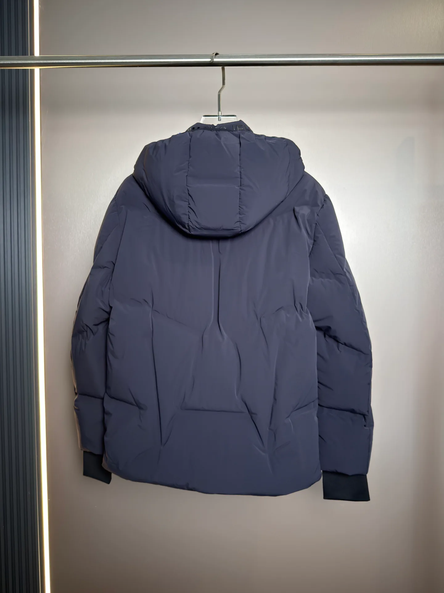 Куртки И Пуховики Мужские Moncler 18621312
