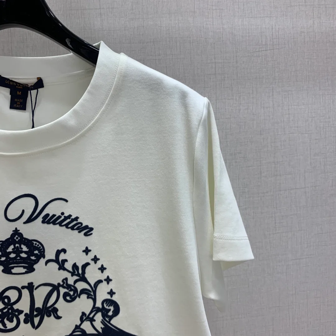 Футболки Женские Louis Vuitton 18623913
