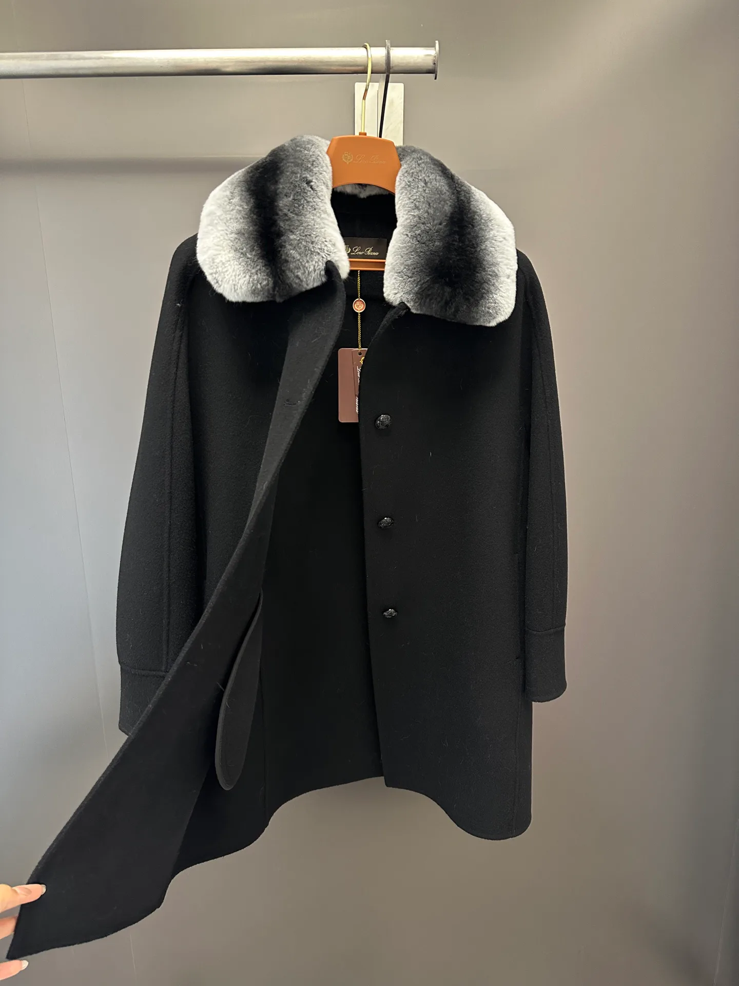 Women's Coats LORO PIANA 18226703