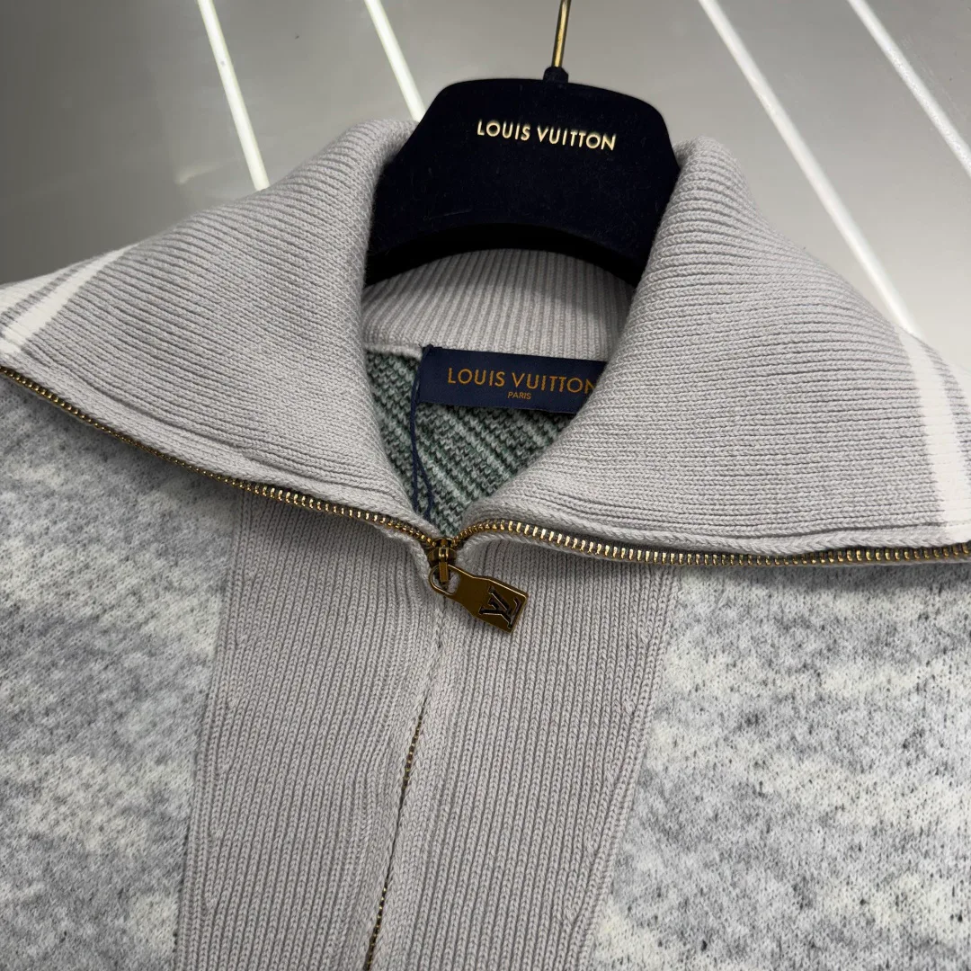 Men's Jumpers And Sweaters LOUIS VUITTON 18174087