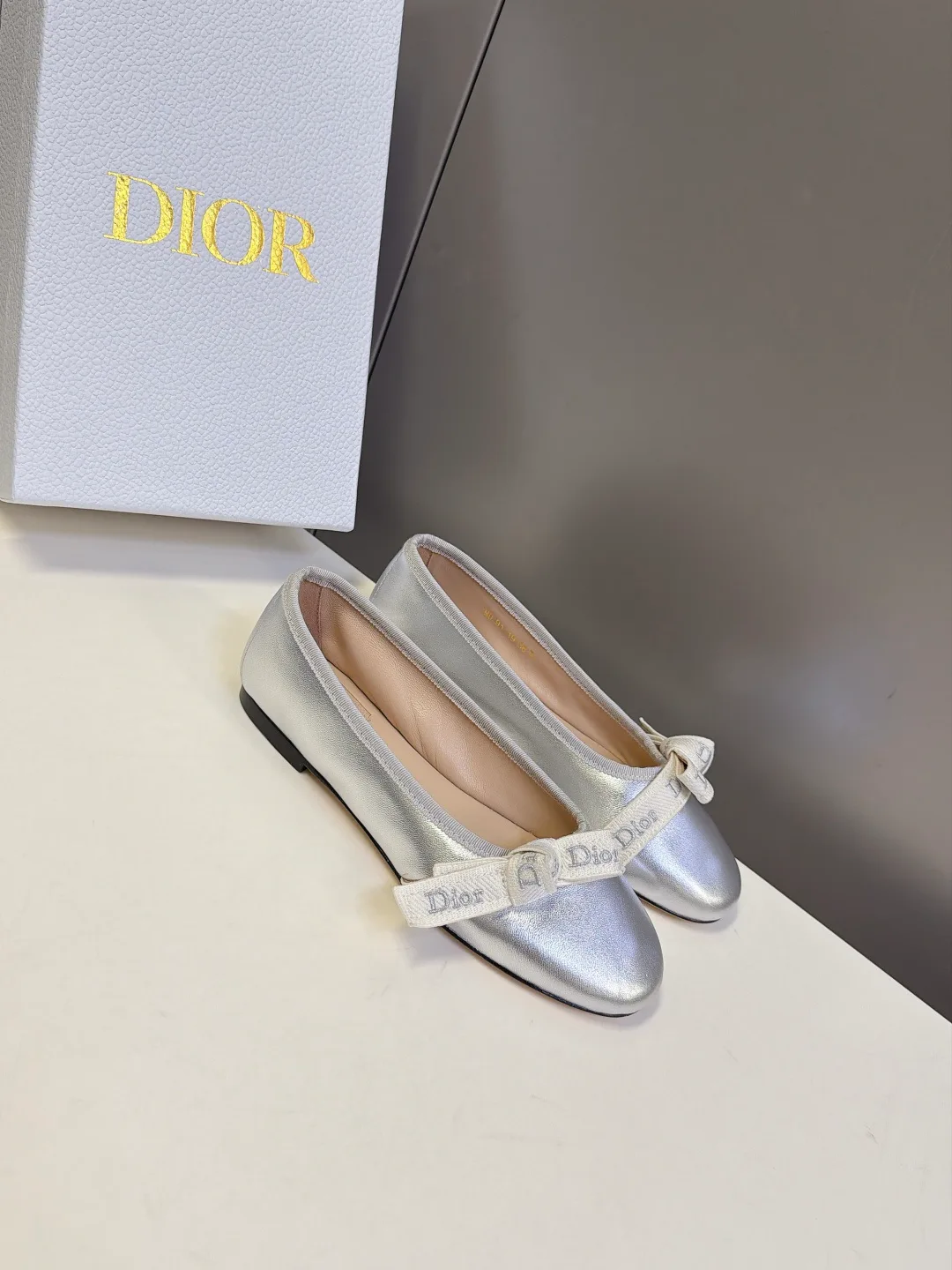 Women's Ballet Flats CHRISTIAN DIOR 18005278