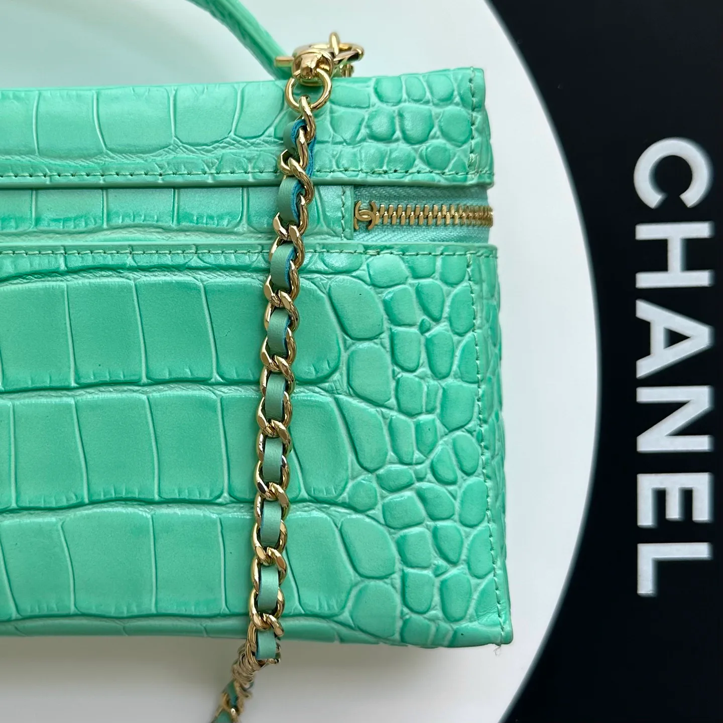 Women's Classic Handbags CHANEL 18338098