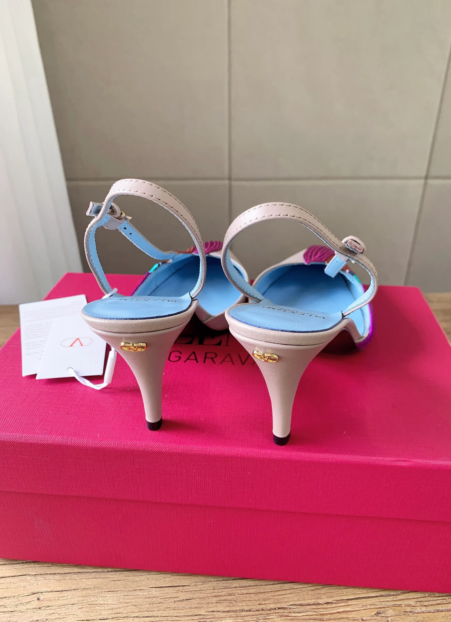 Women's Heels VALENTINO 16942005
